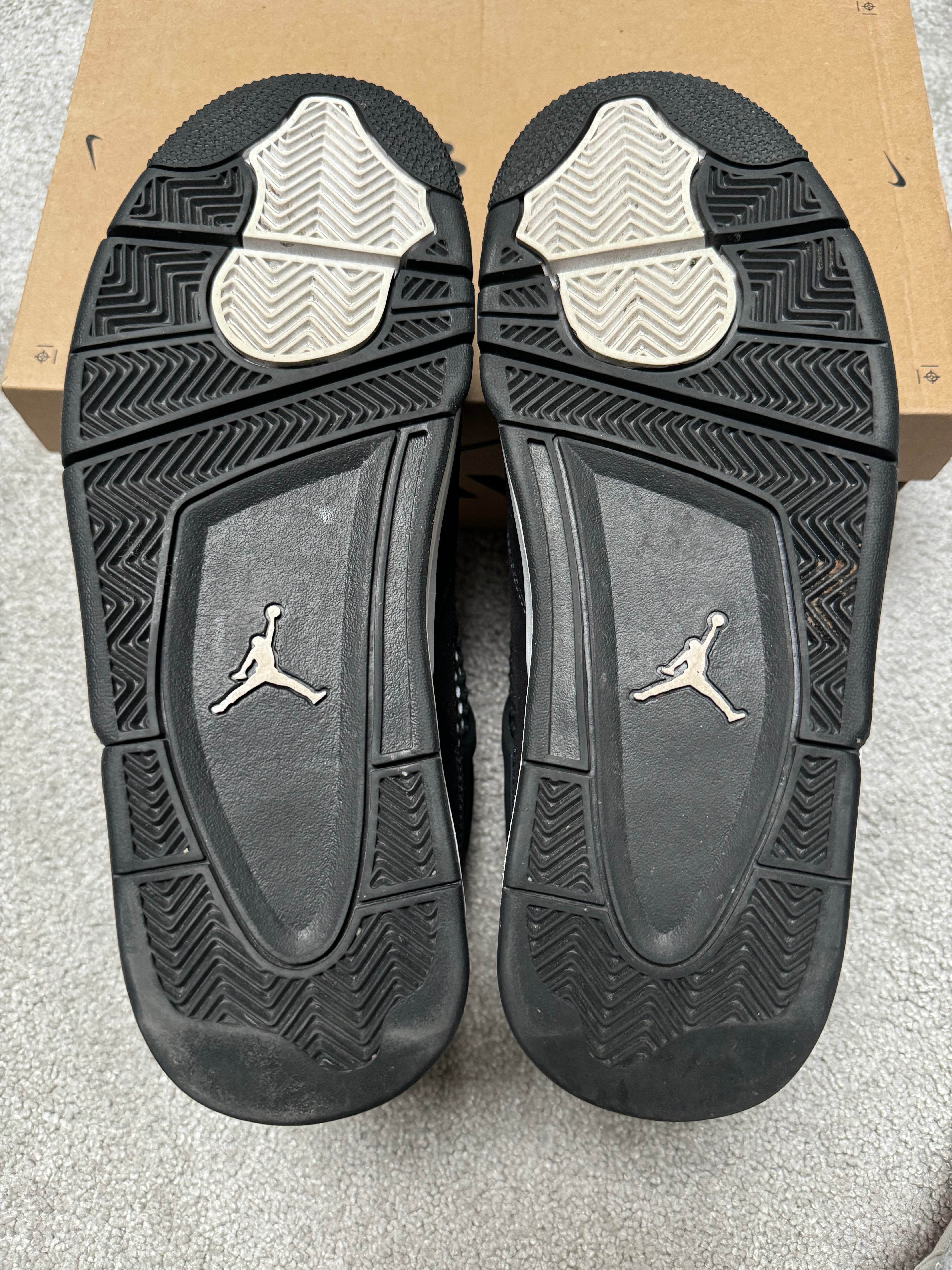 Jordan 4 White Thunder (EU 42.5)