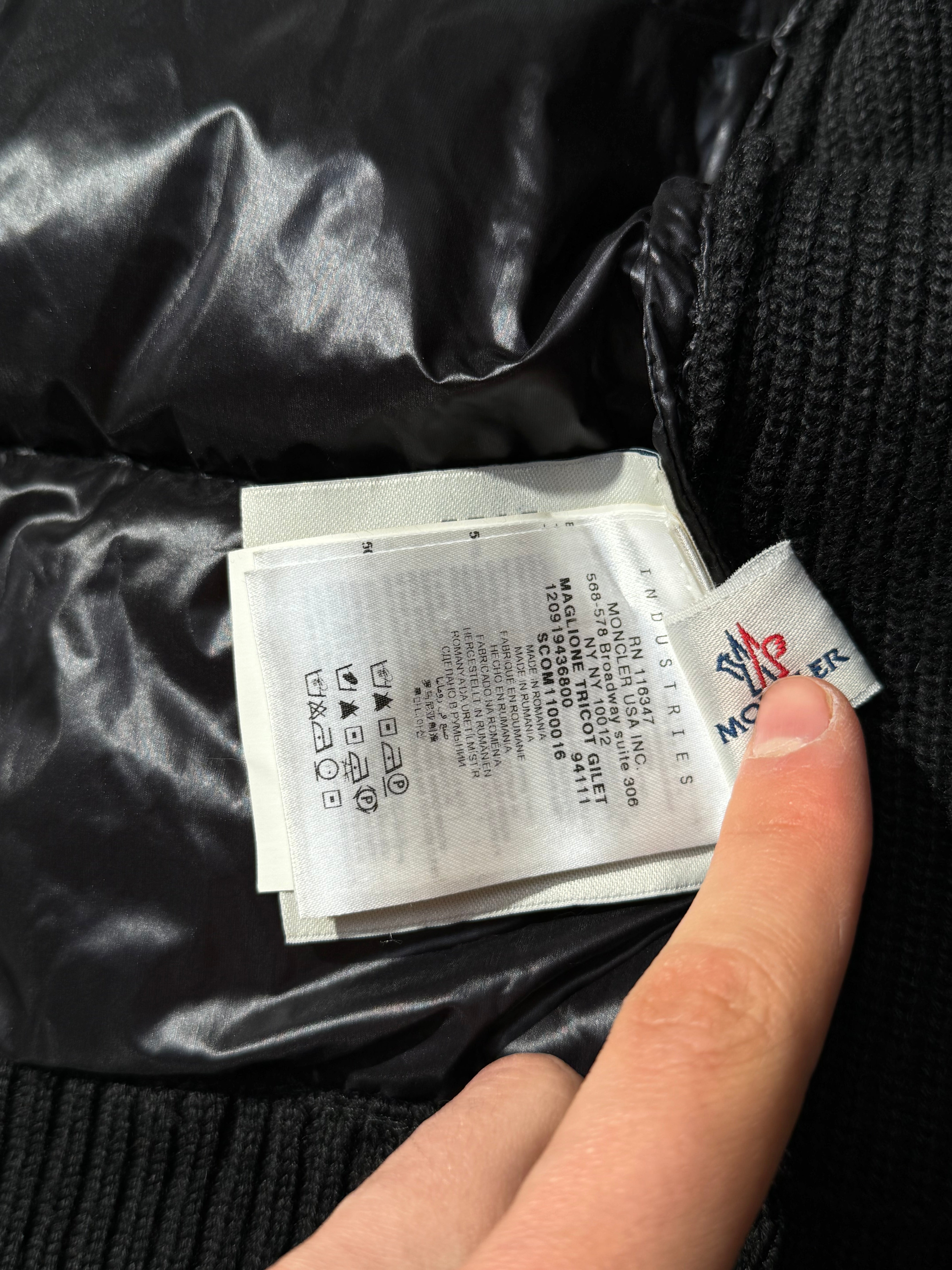 Moncler Liivi (Fittaa S)