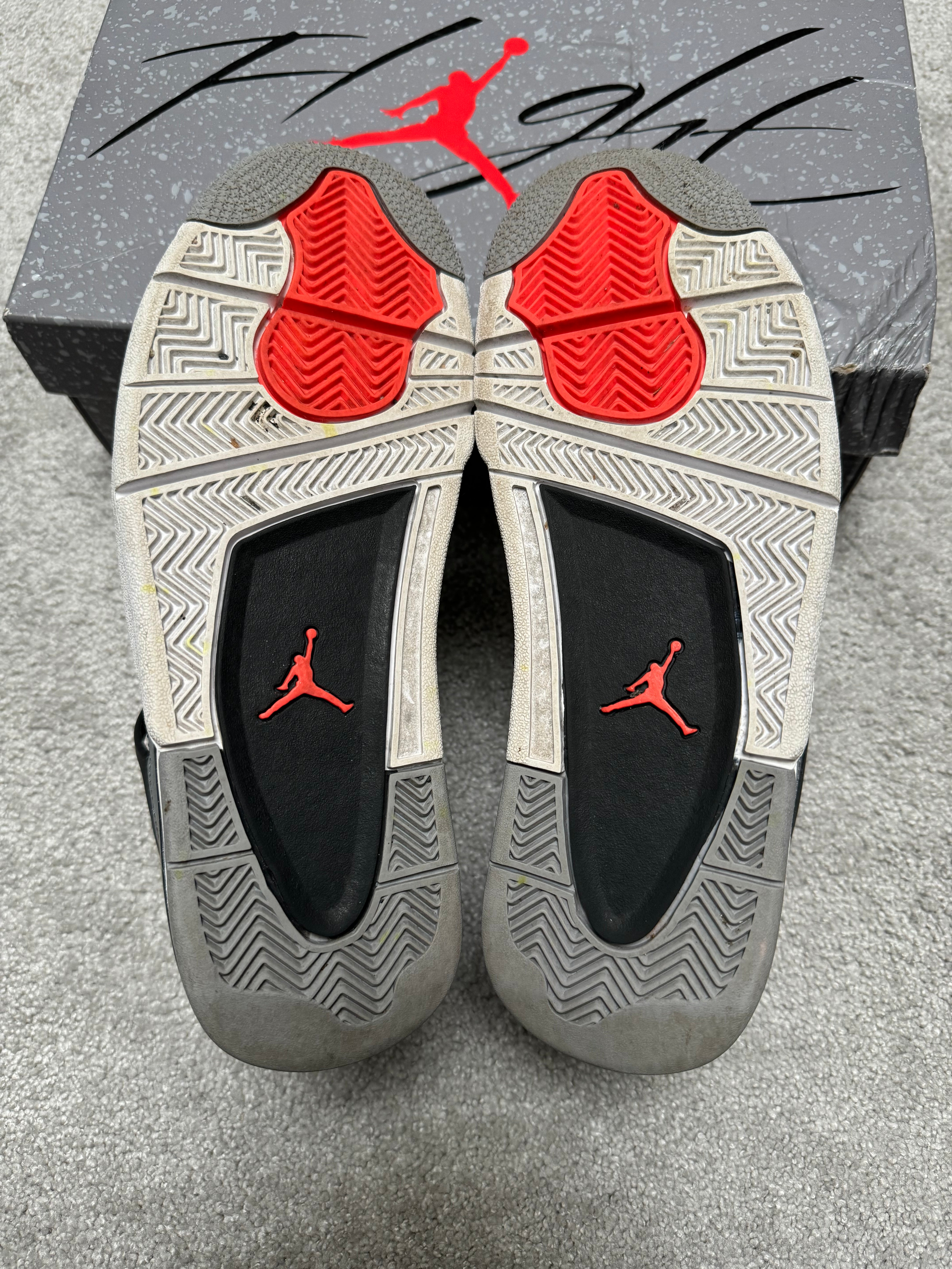 Jordan 4 Infrared (EU 41)
