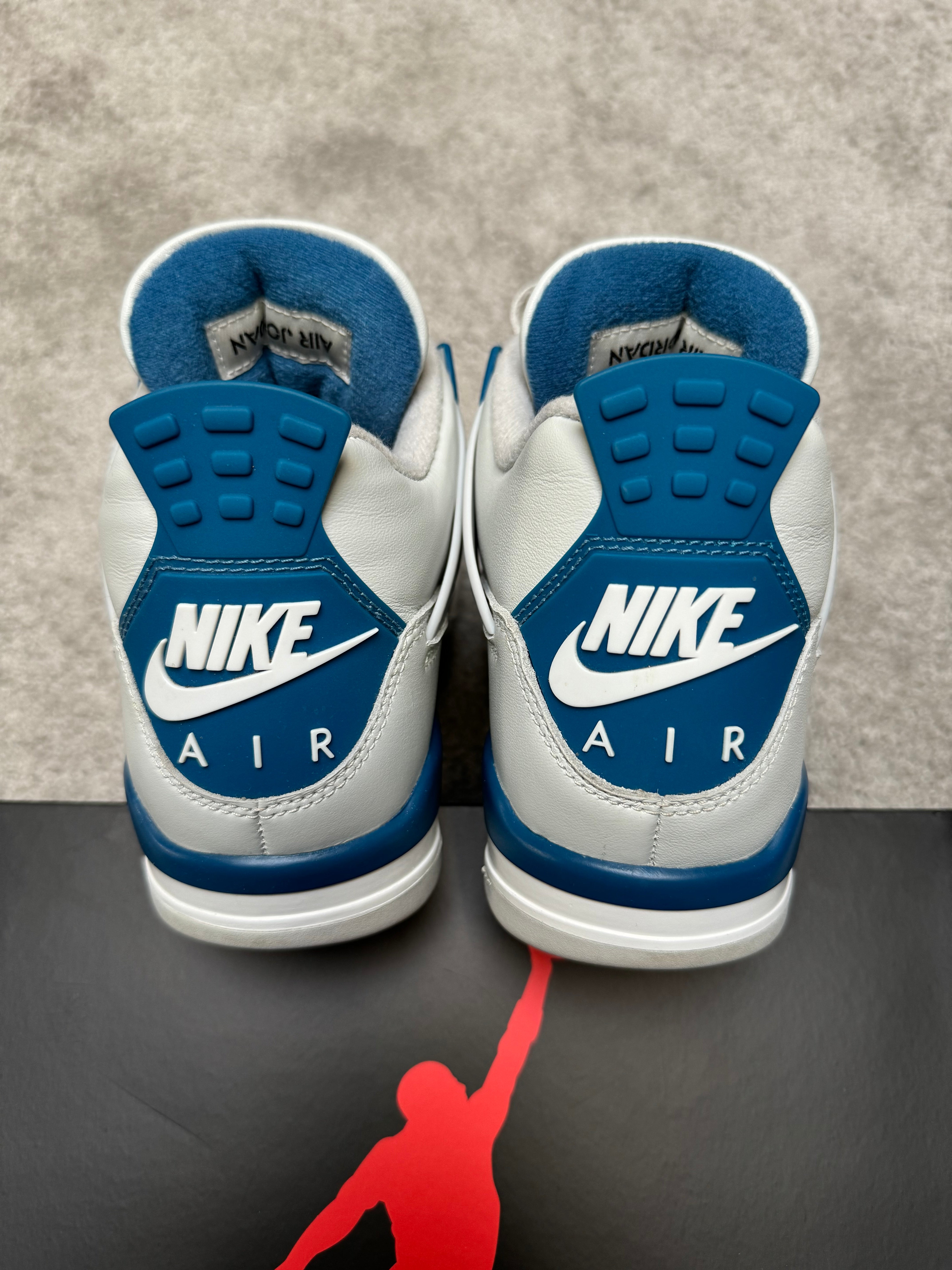 Jordan 4 Military Blue (EU 41)