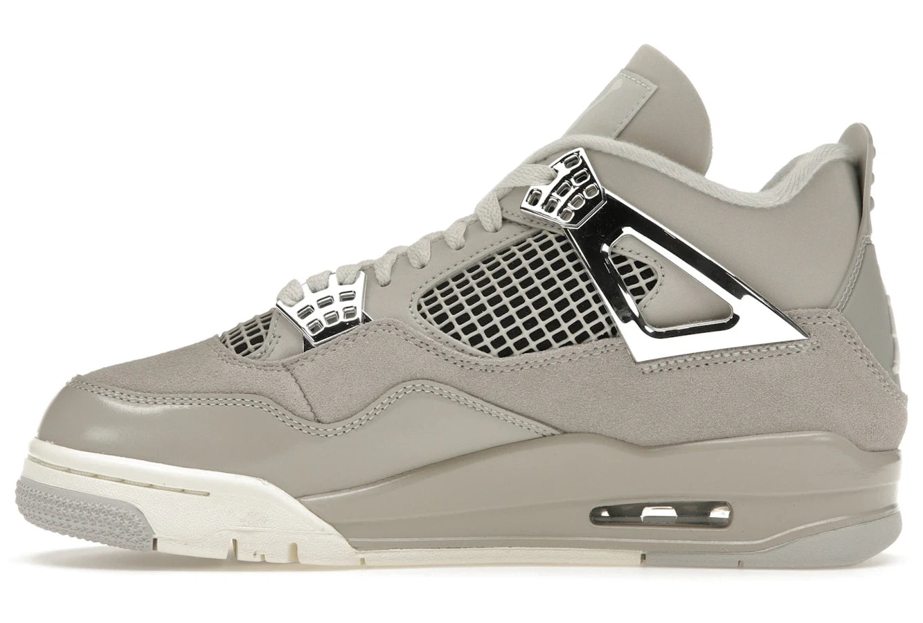 Air Jordan 4 Retro Frozen Moments
