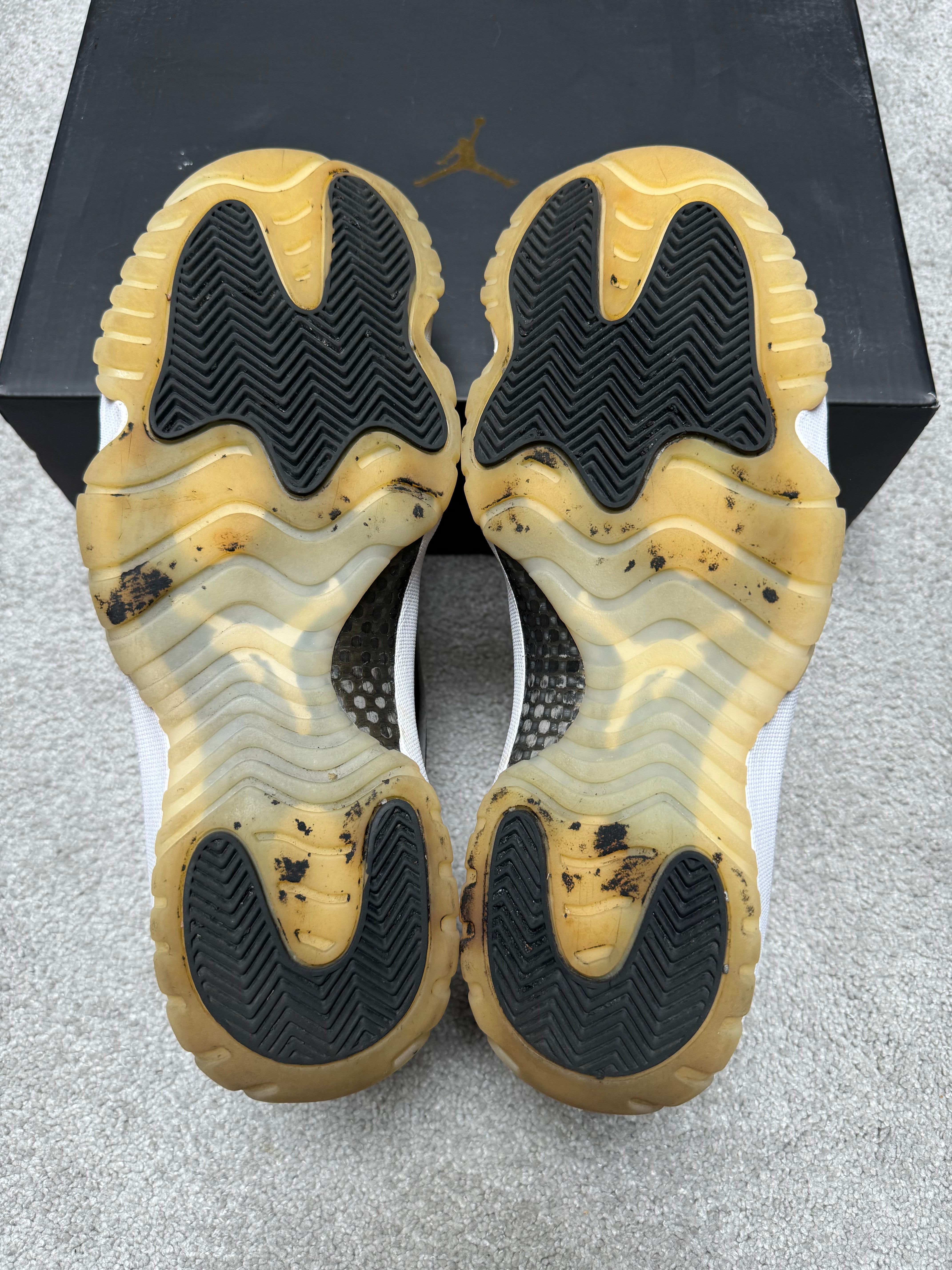Jordan 11 DMP Gratitude (EU 44.5)