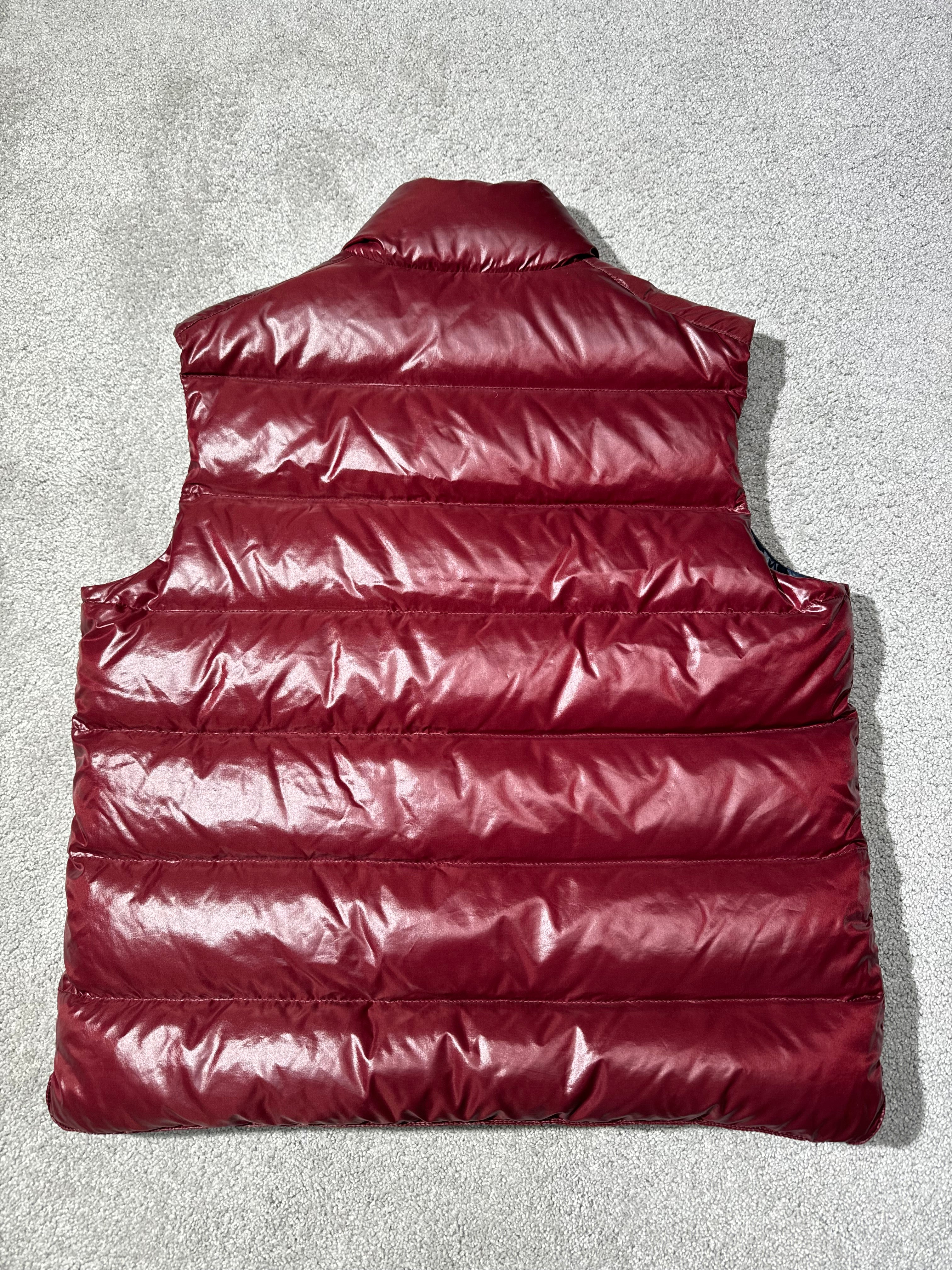 Moncler Liivi (Fittaa M)