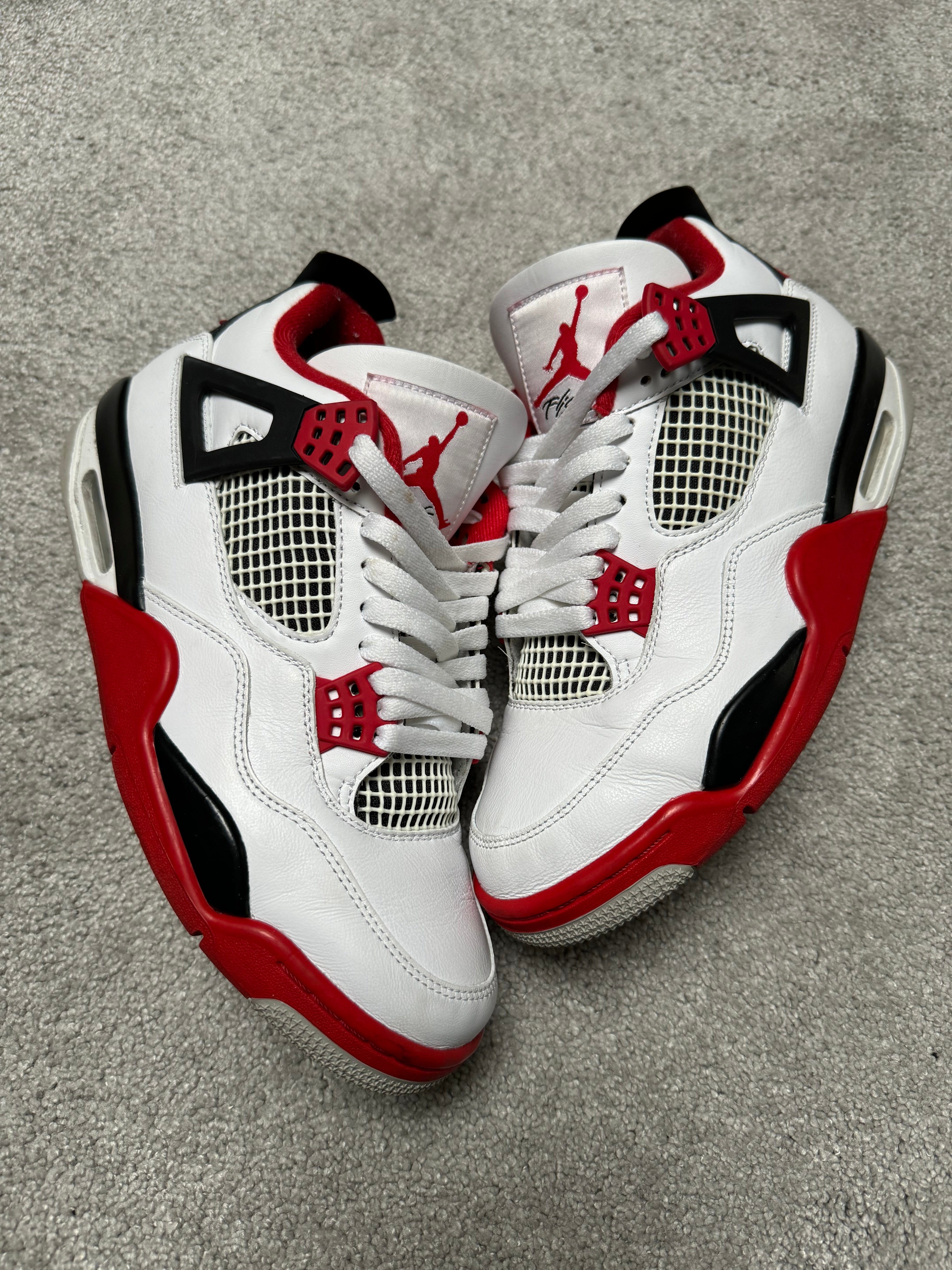 Jordan 4 Fire Red (EU 42)