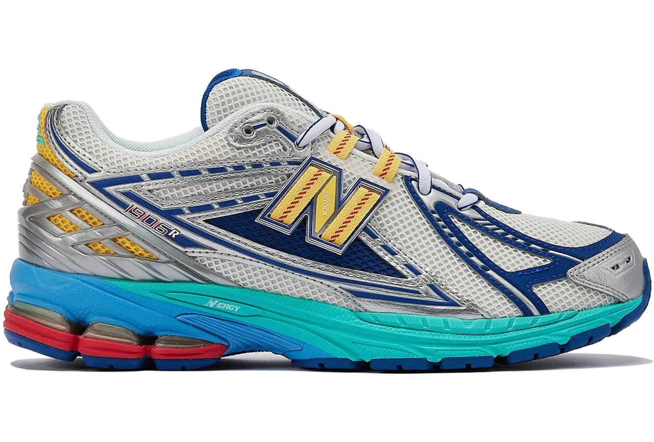 New Balance 1906R DTLR Moon Sign