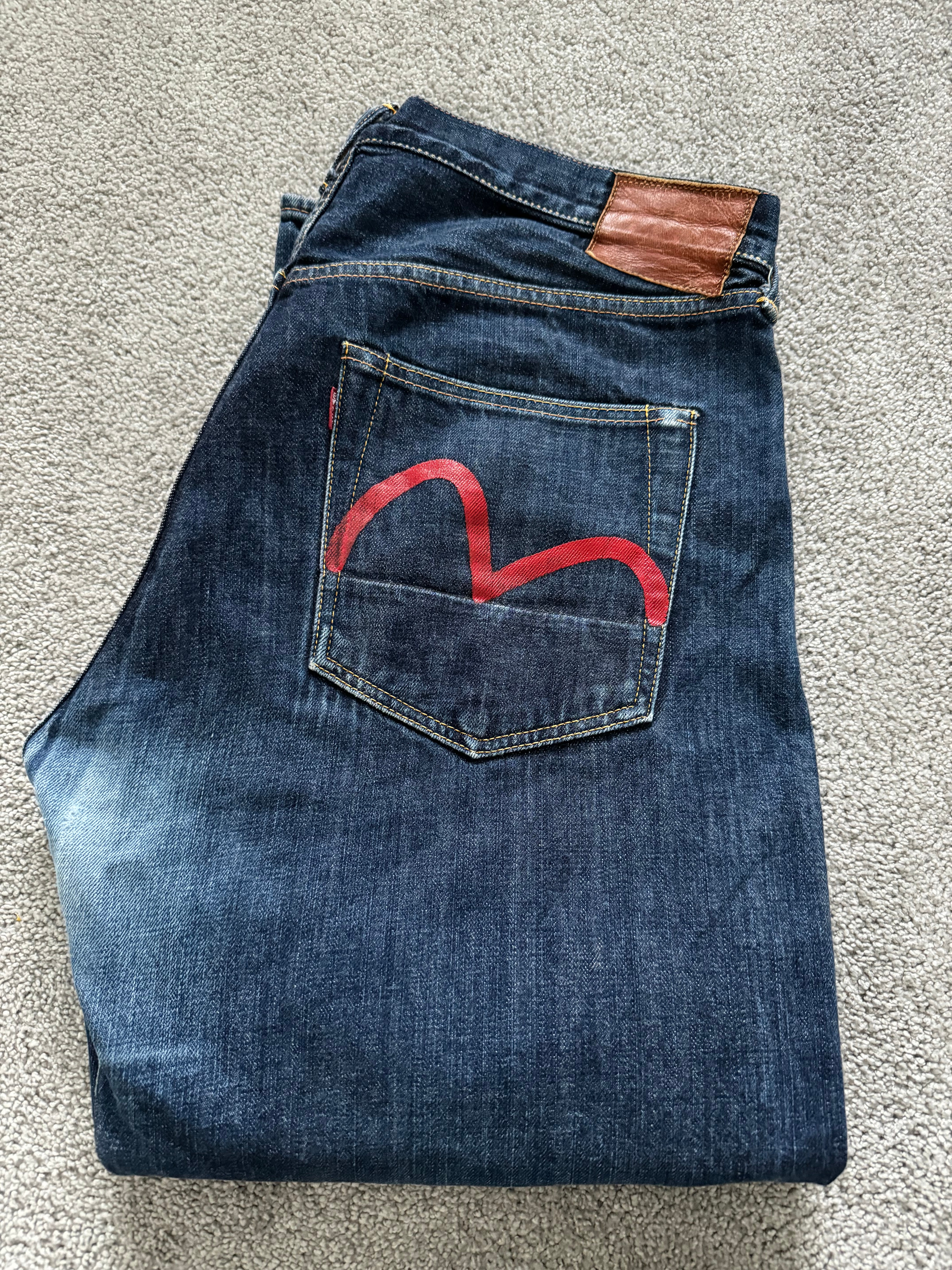 Evisu Jeans (W39)