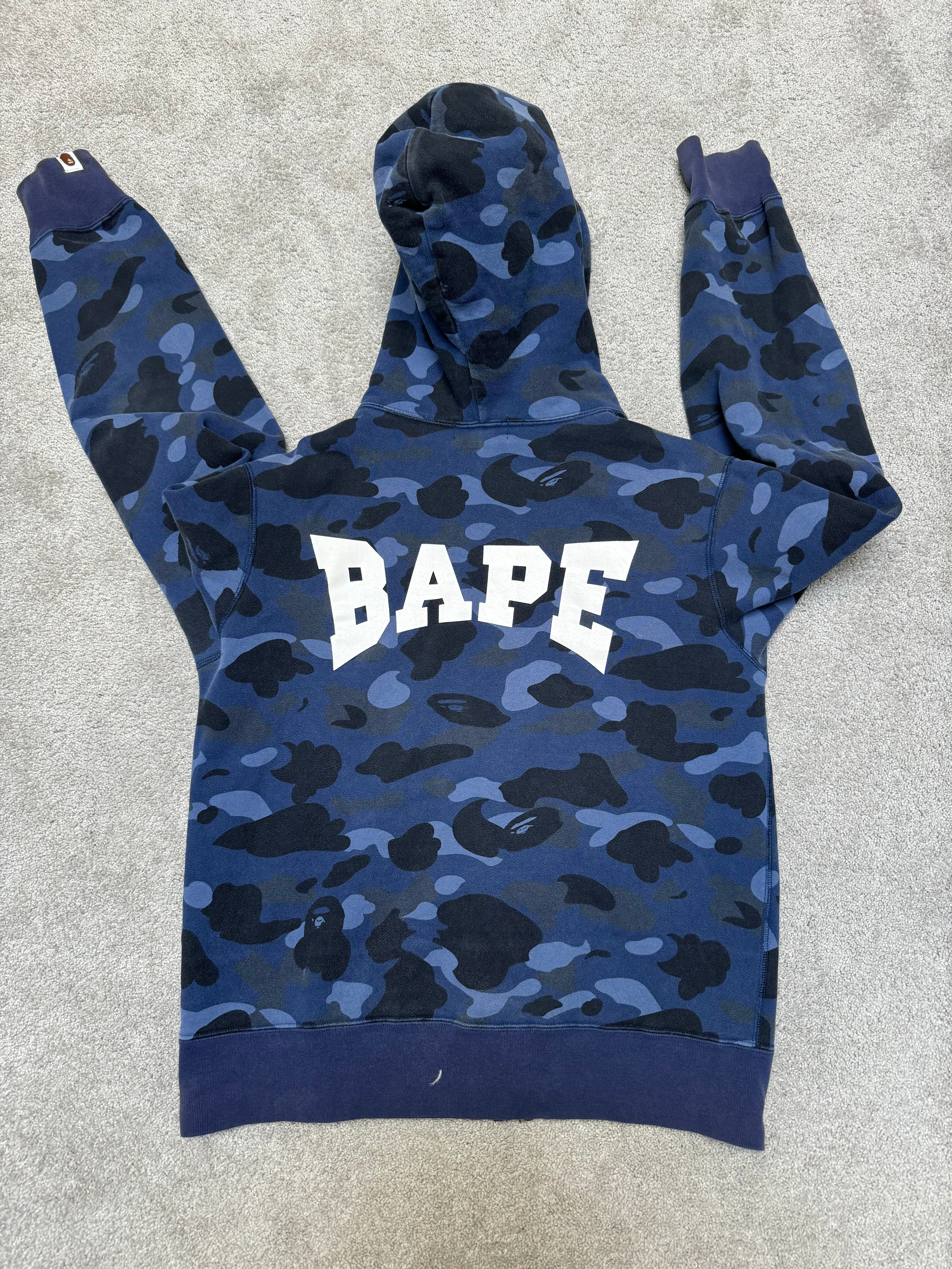 Bape Huppari (Fittaa M)