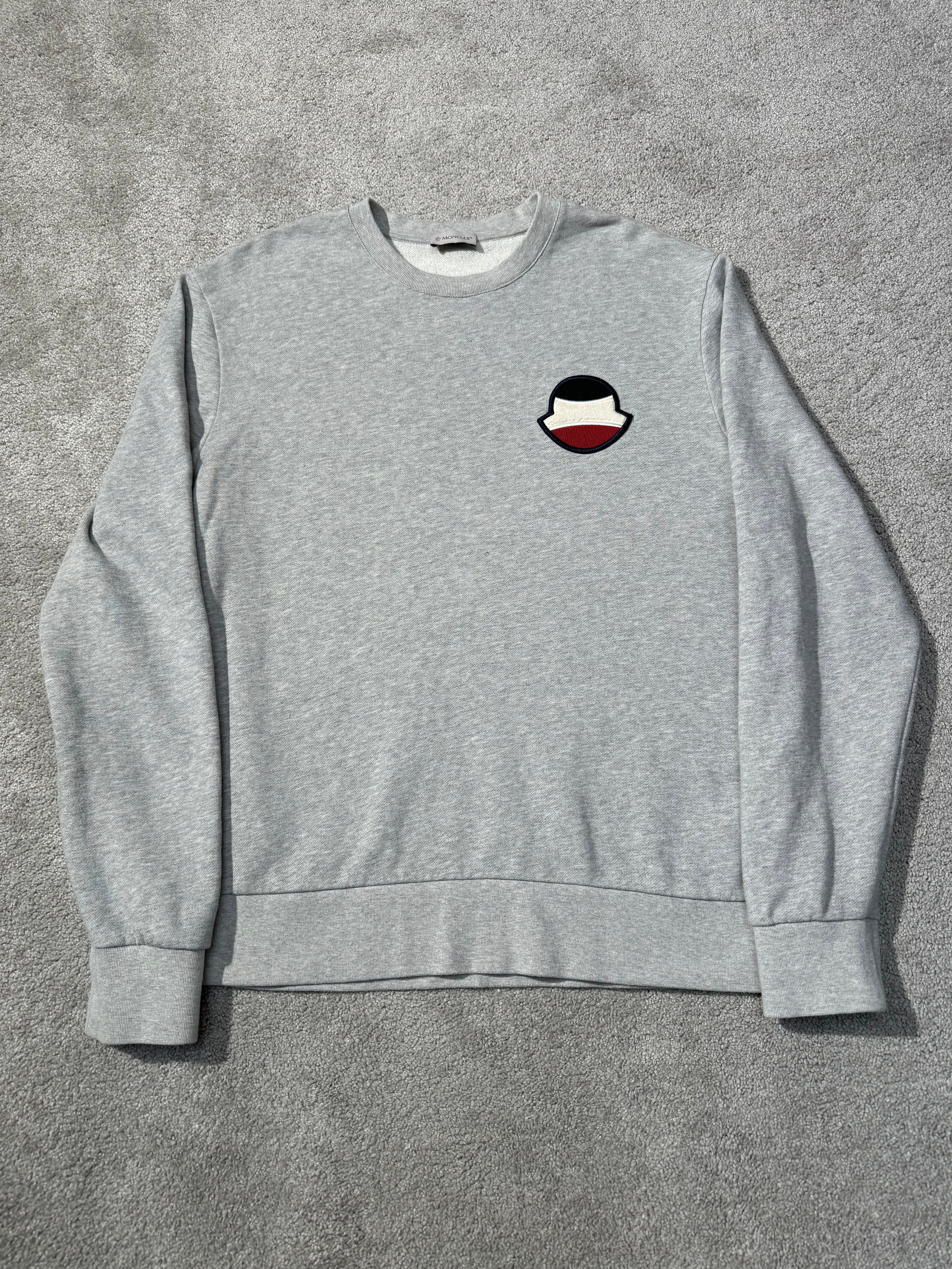 Moncler Sweater (Fittaa L)