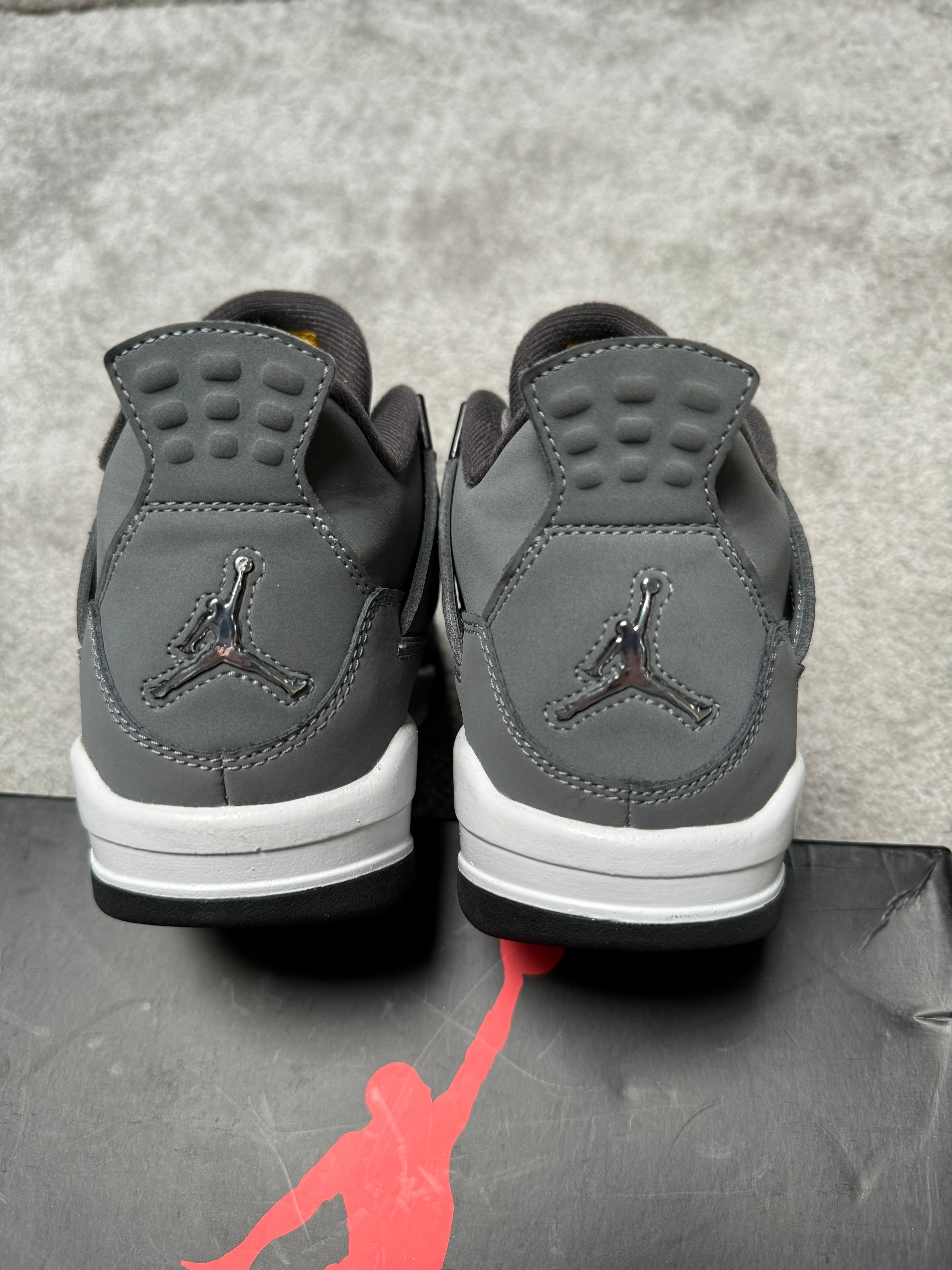Jordan 4 Cool Grey (EU 37.5)