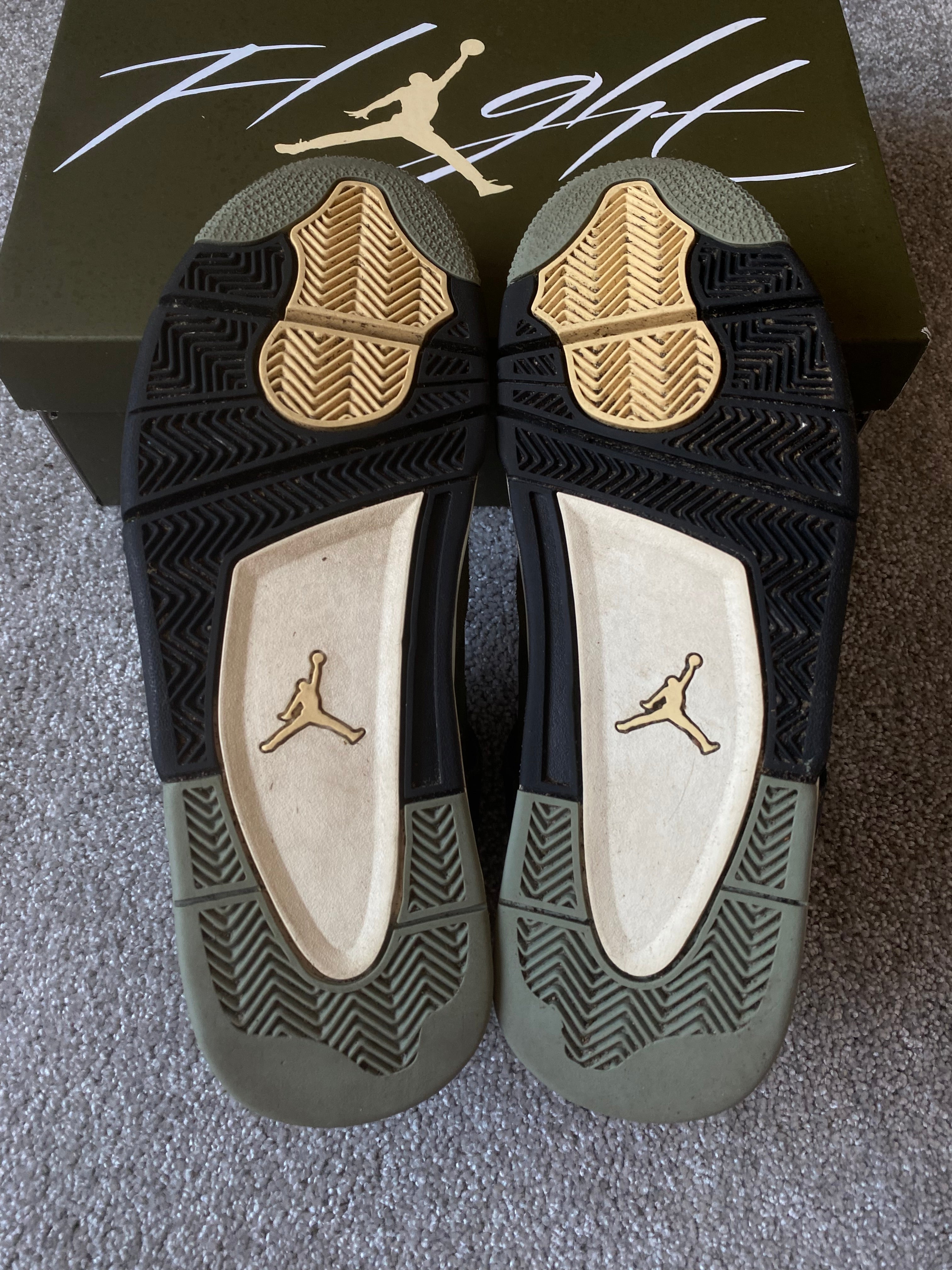 Jordan 4 Craft Medium Olive (EU 44.5)