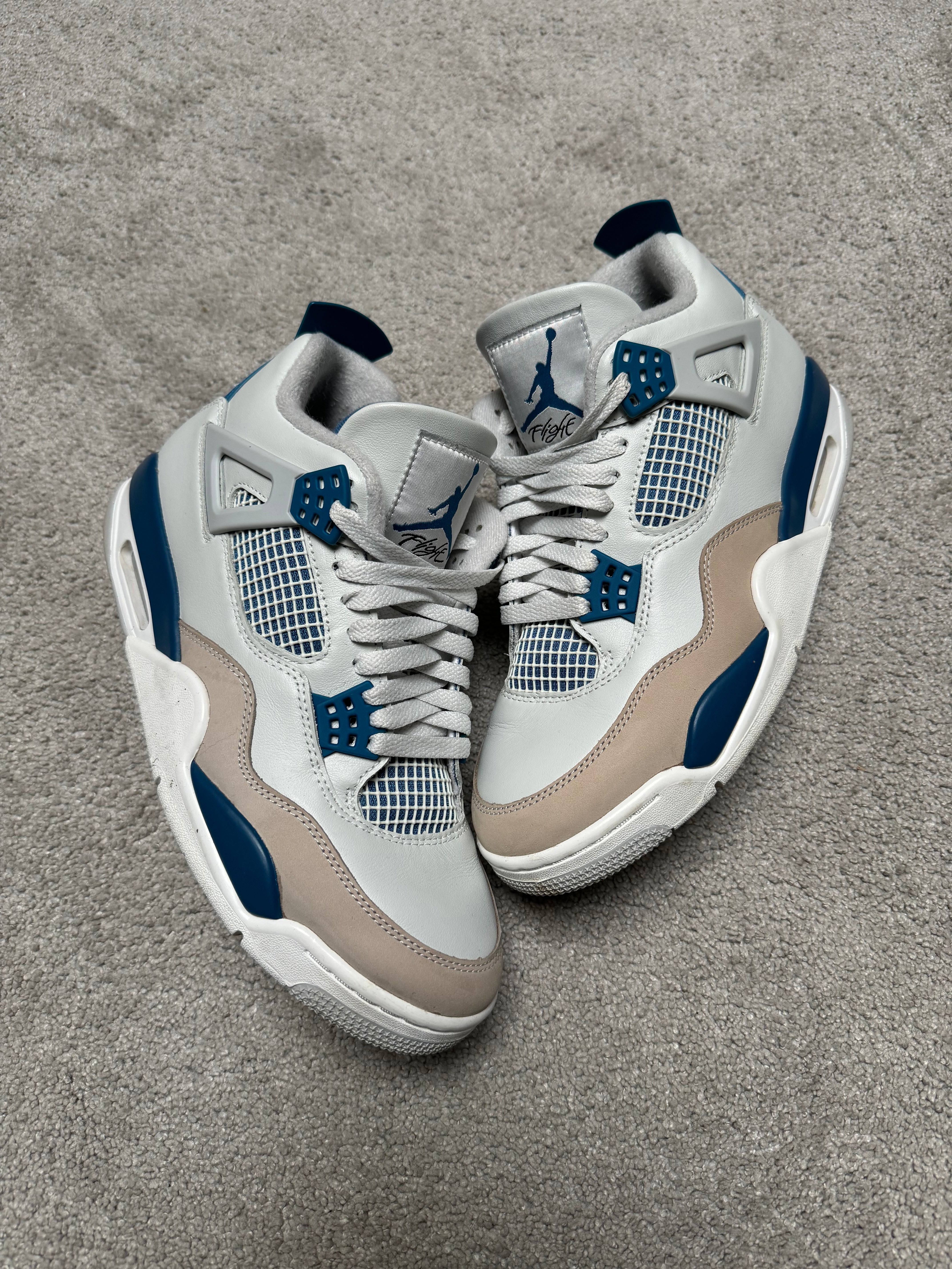 Jordan 4 Military Blue (EU43)
