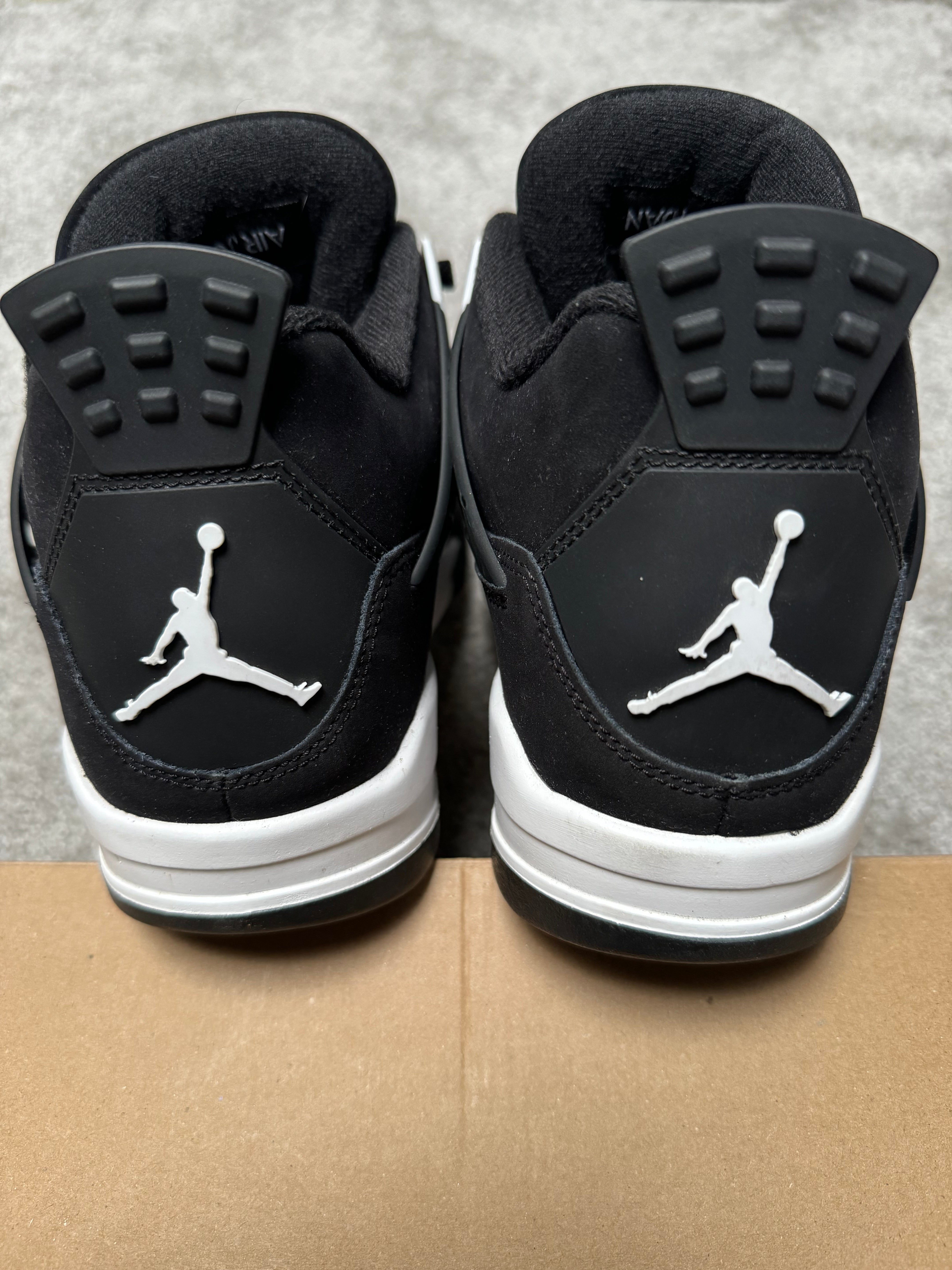 Jordan 4 White Thunder (EU 42.5)