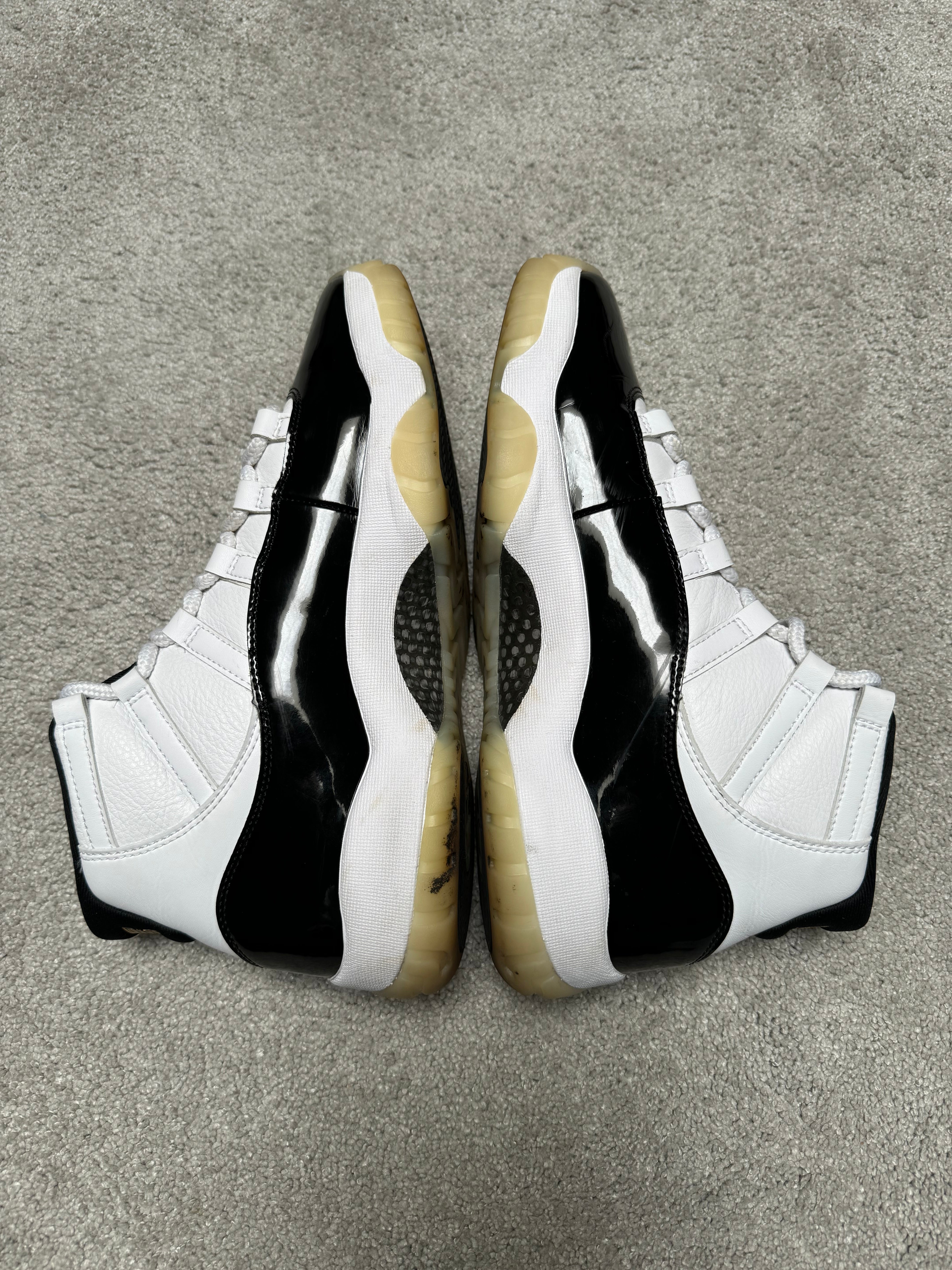 Jordan 11 DMP Gratitude (EU 44.5)