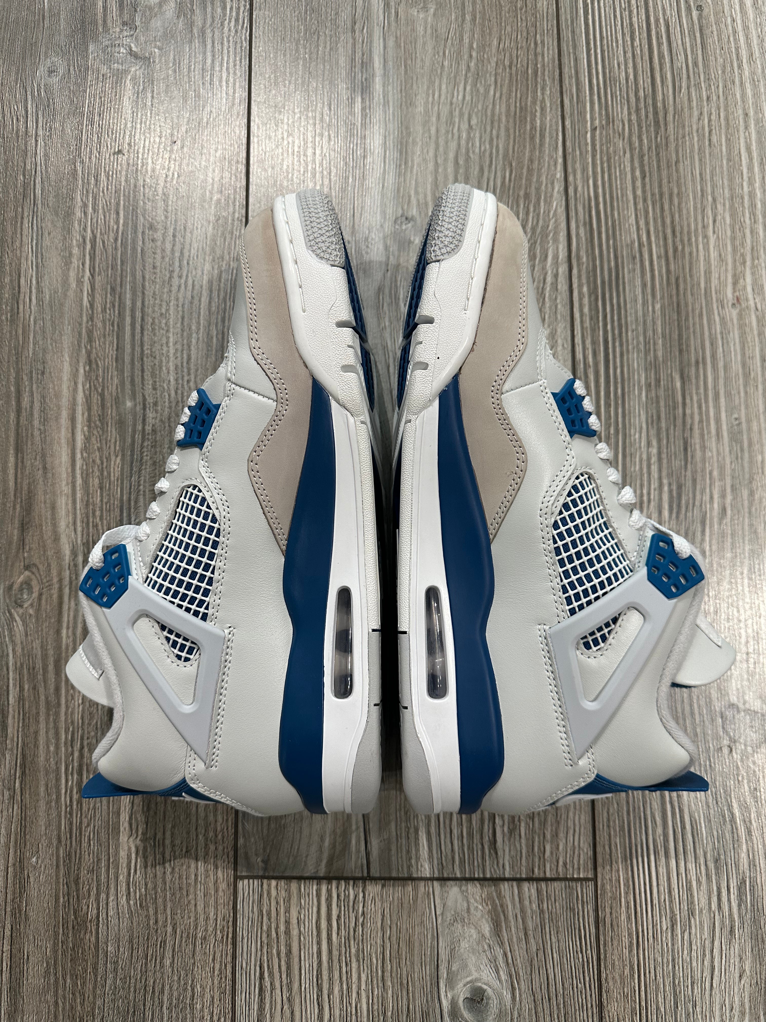 Jordan 4 Military Blue (EU 44)