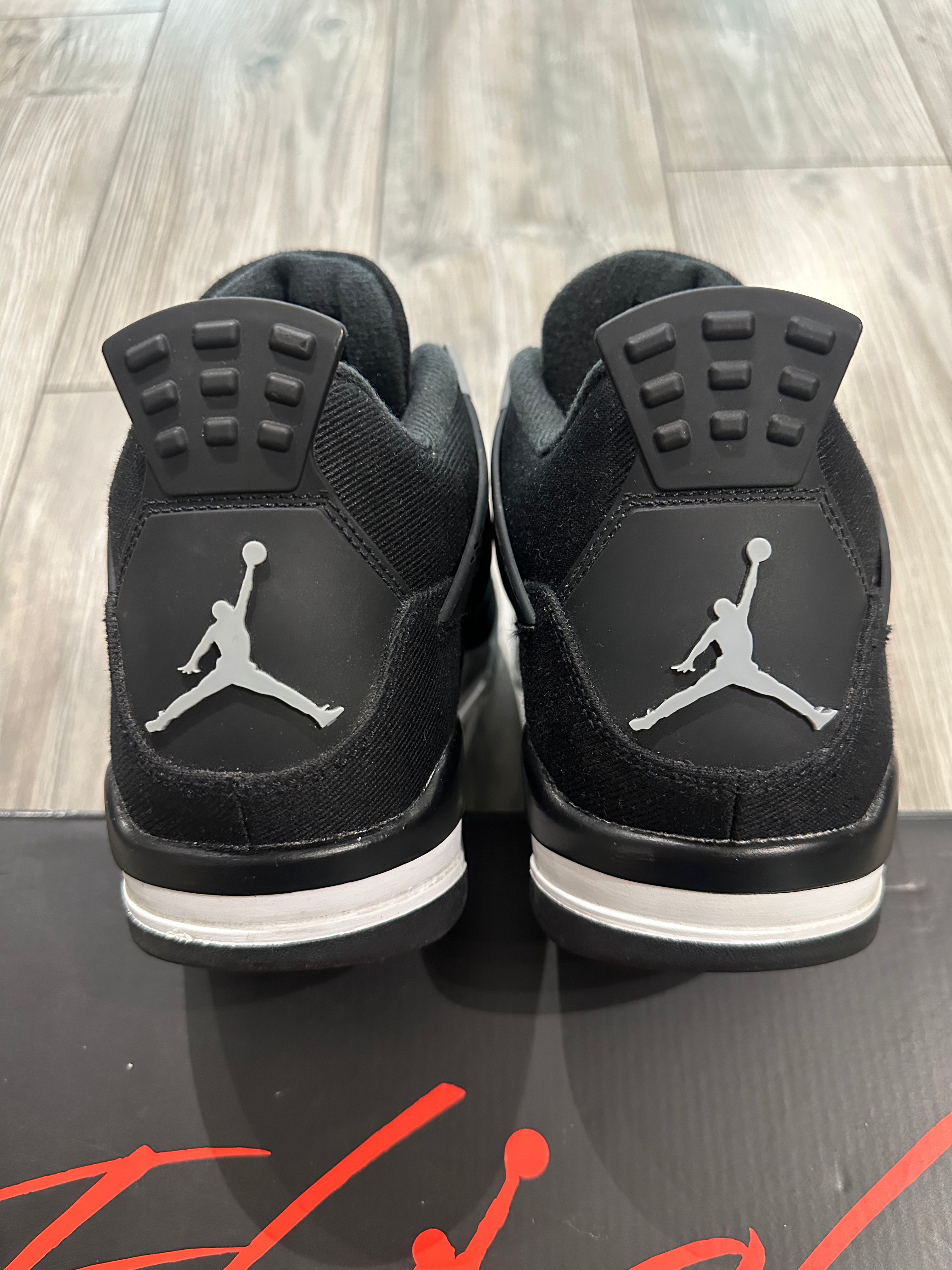Jordan 4 Black Canvas (EU 43)