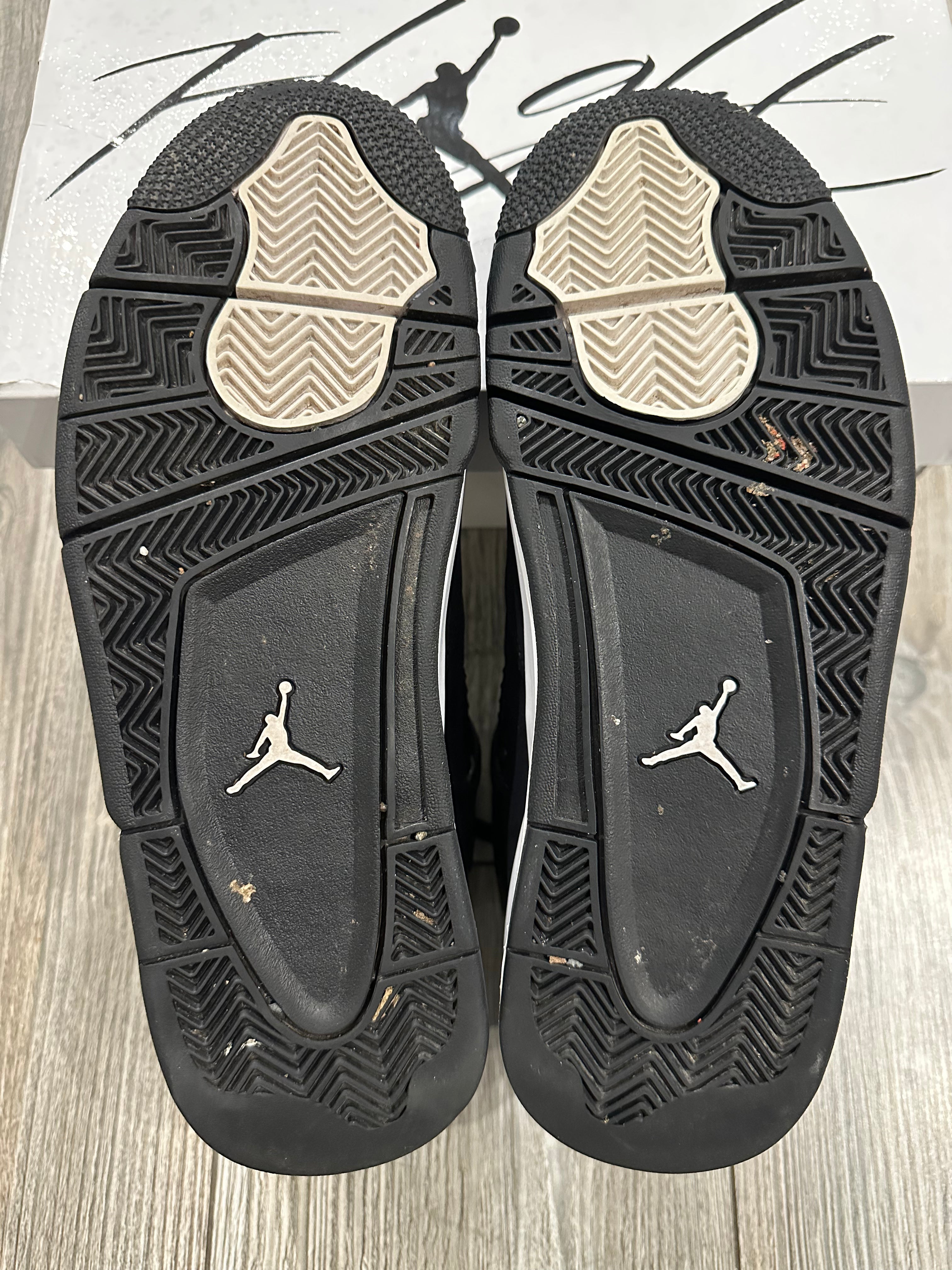 Jordan 4 White Thunder (EU 42.5)