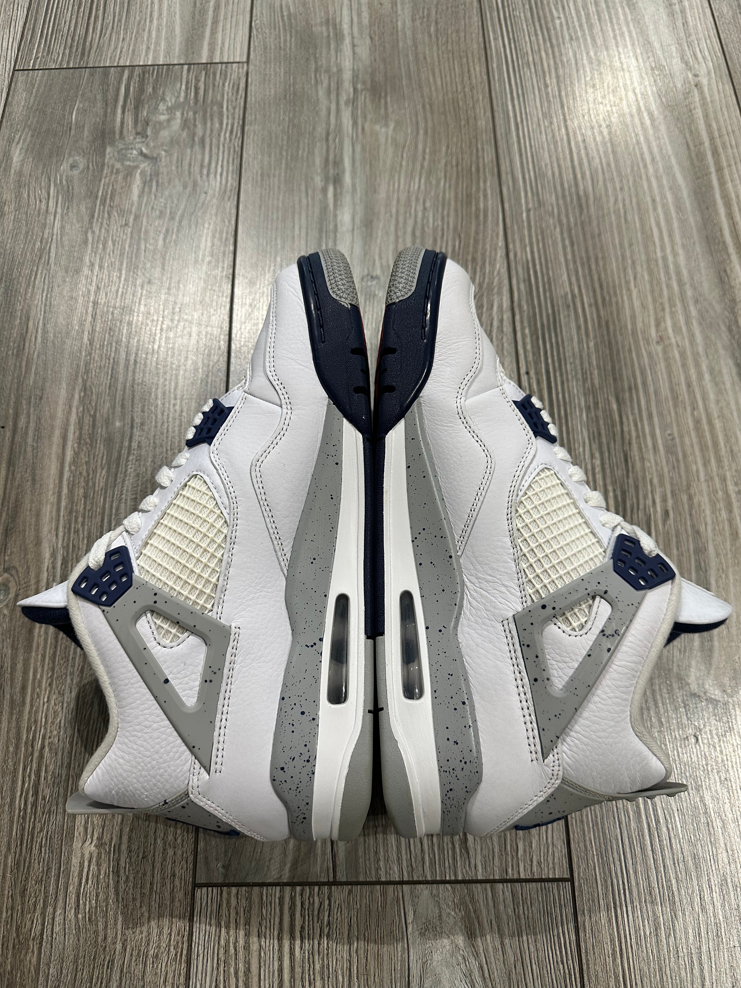 Jordan 4 Midnight Navy (EU 44)