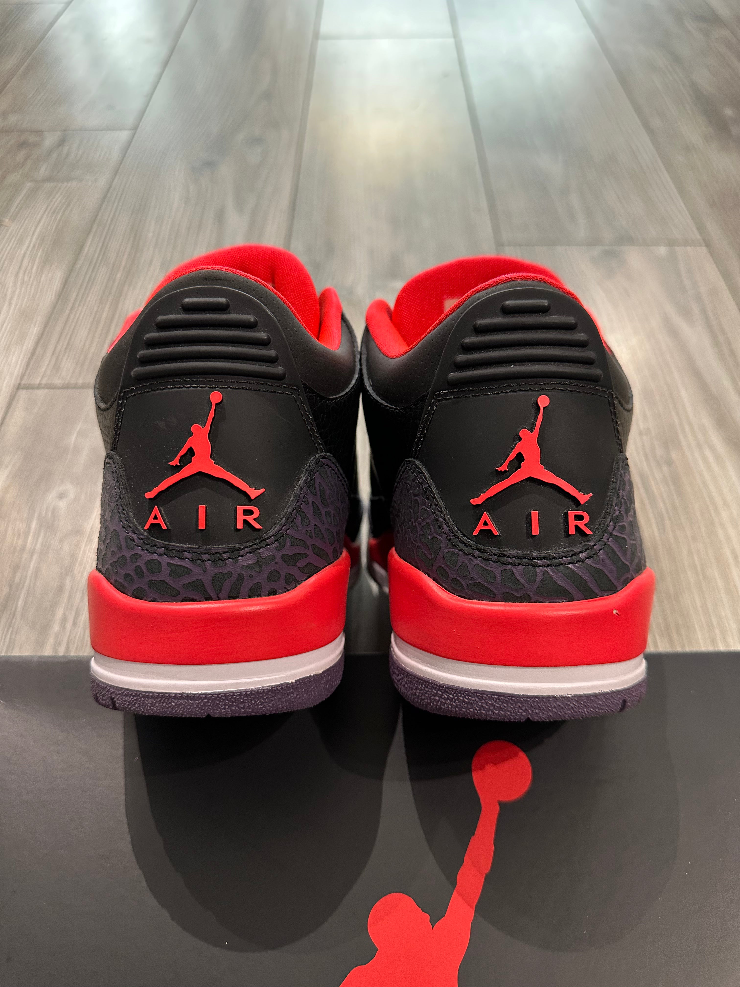 Jordan 3 (EU 40)