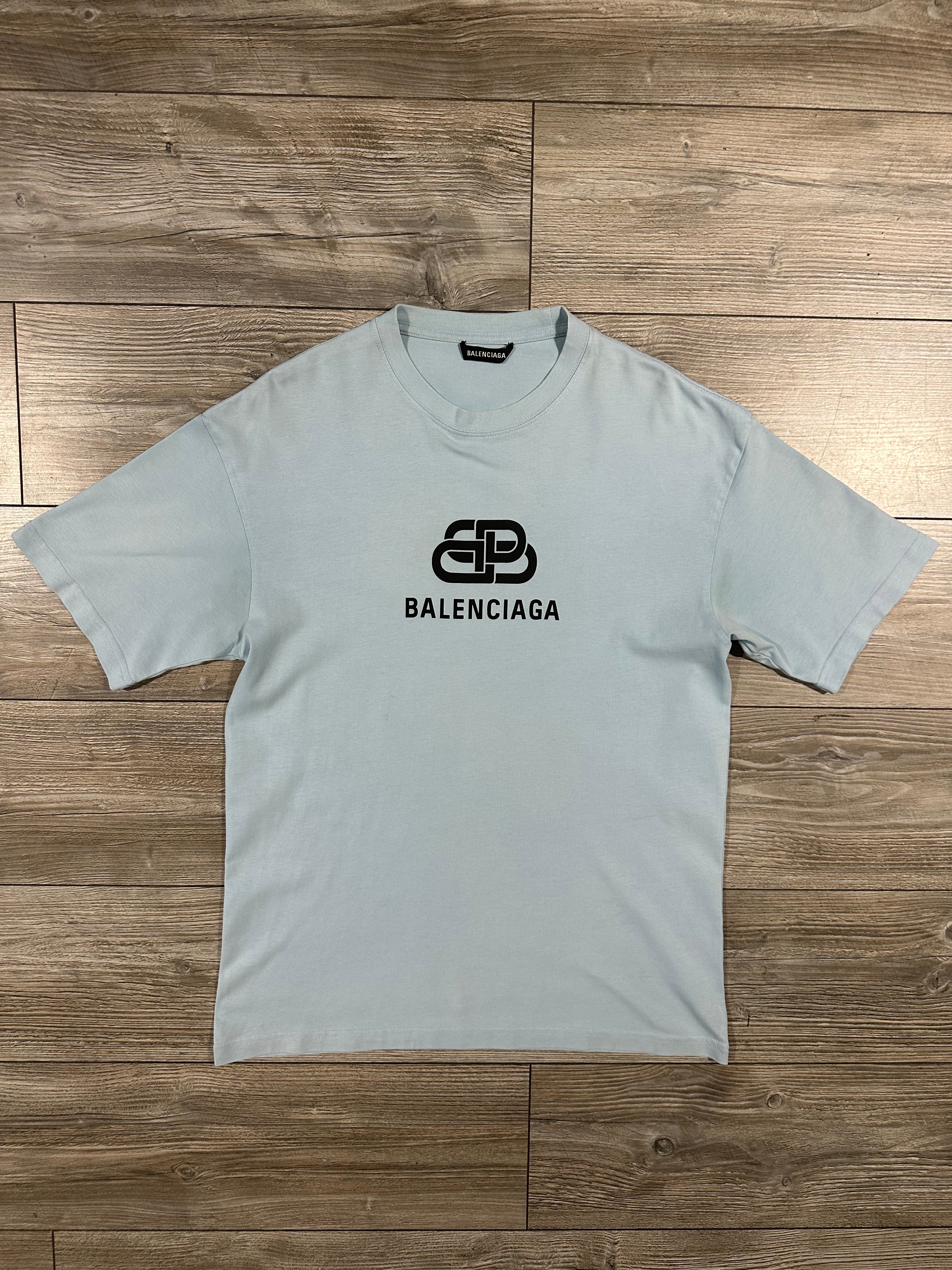 Balenciaga T-Shirt (Fittaa L)