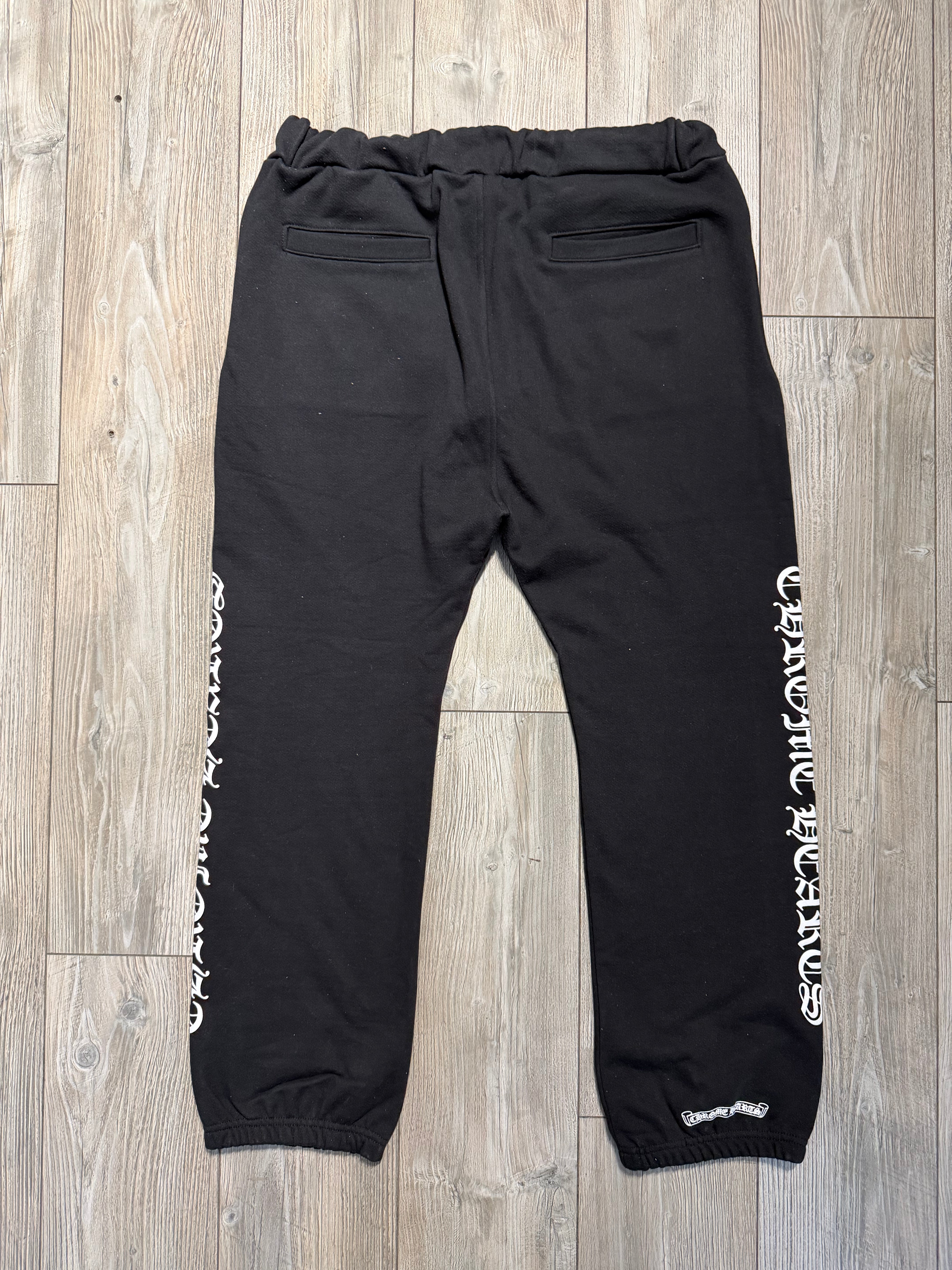 Chrome Hearts Sweatpants (Fittaa XL)