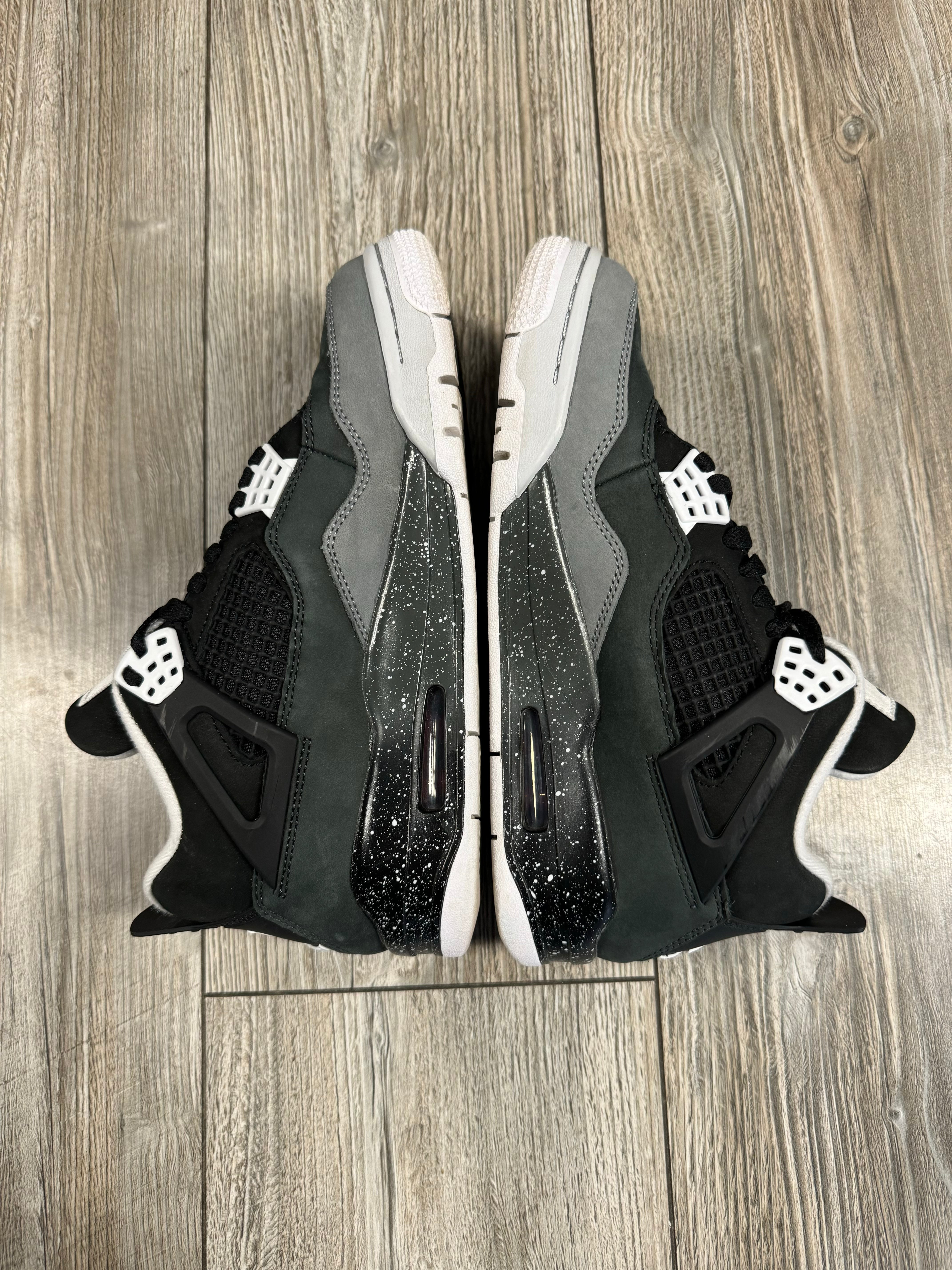 Jordan 4 Retro Fear (EU 40)