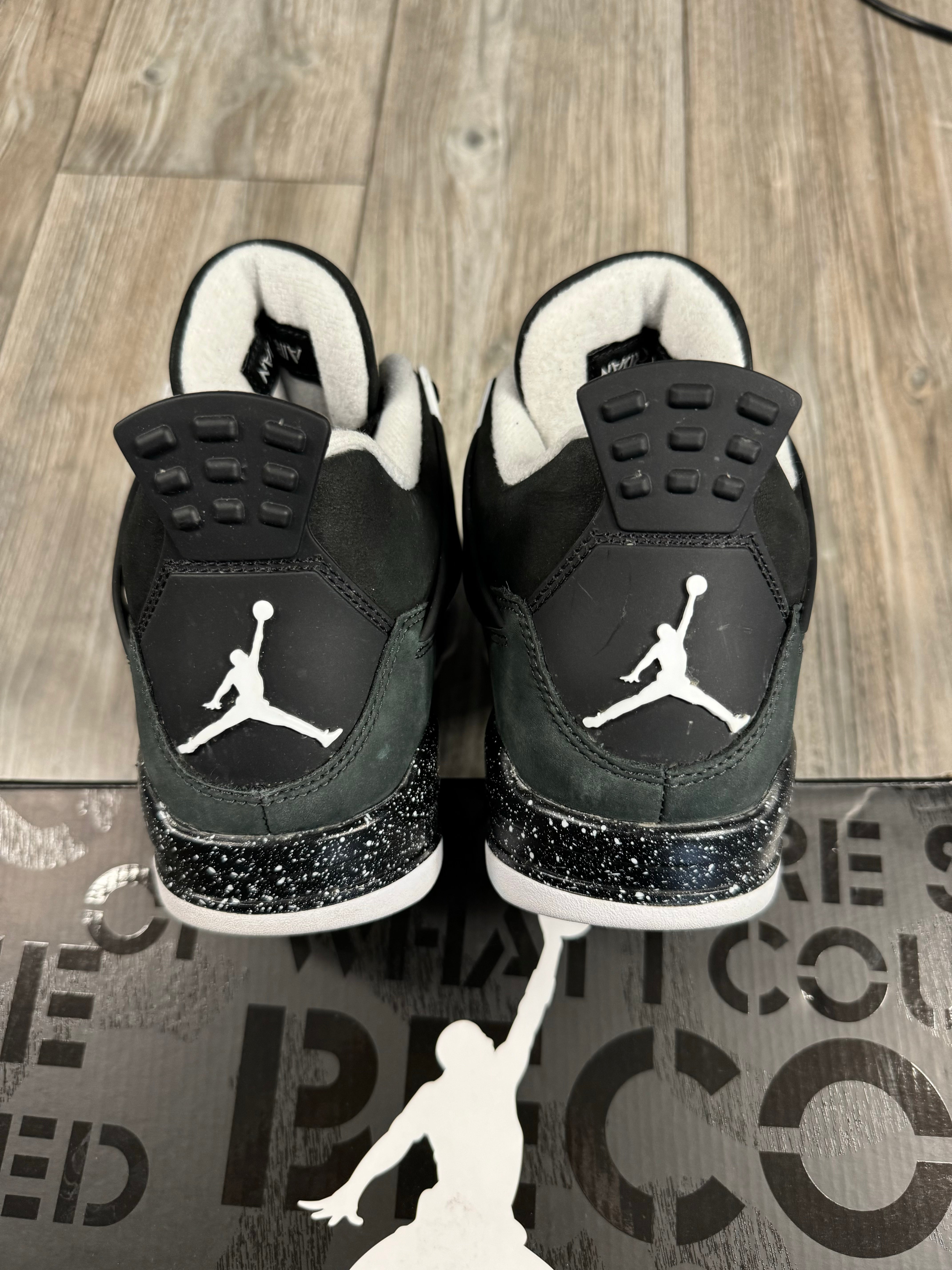 Jordan 4 Retro Fear (EU 40)