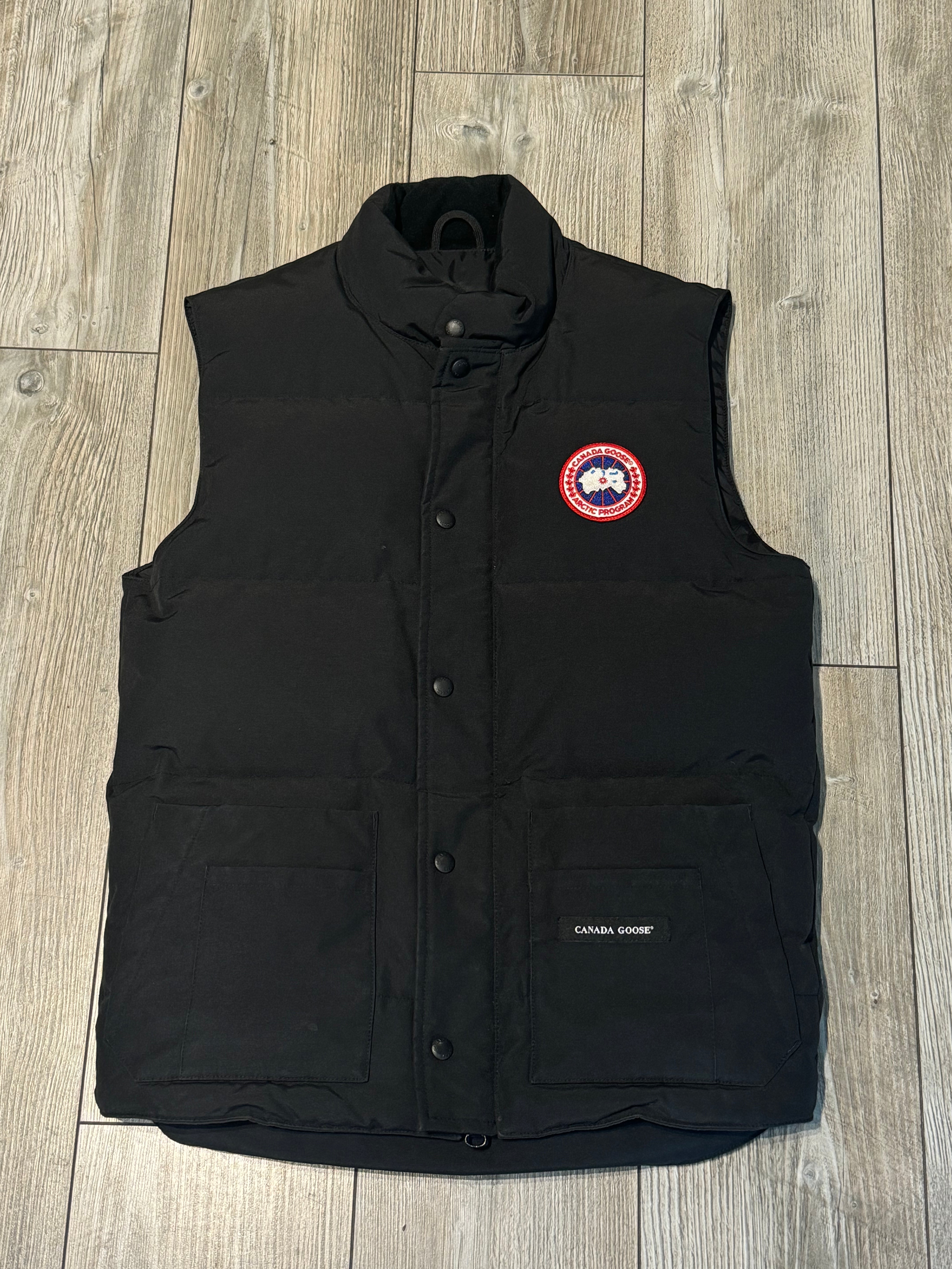 Canada Goose (Fittaa S)