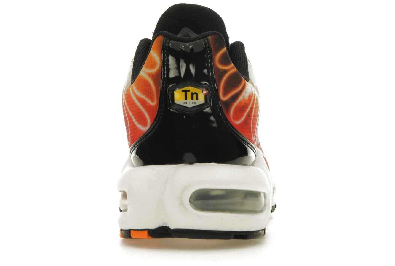 Nike Air Max Plus Light Photography