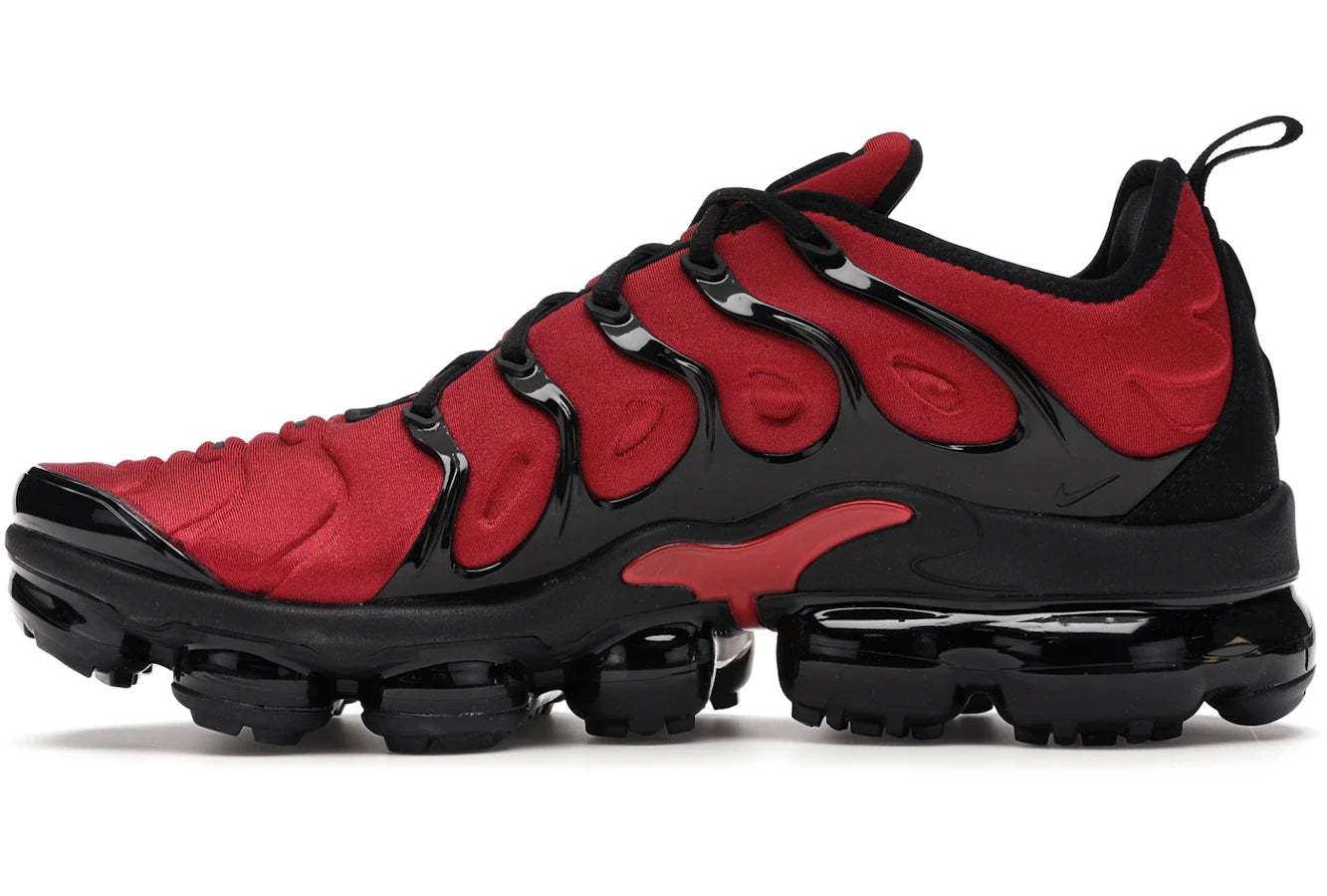 Nike Air VaporMax Plus University Red Black