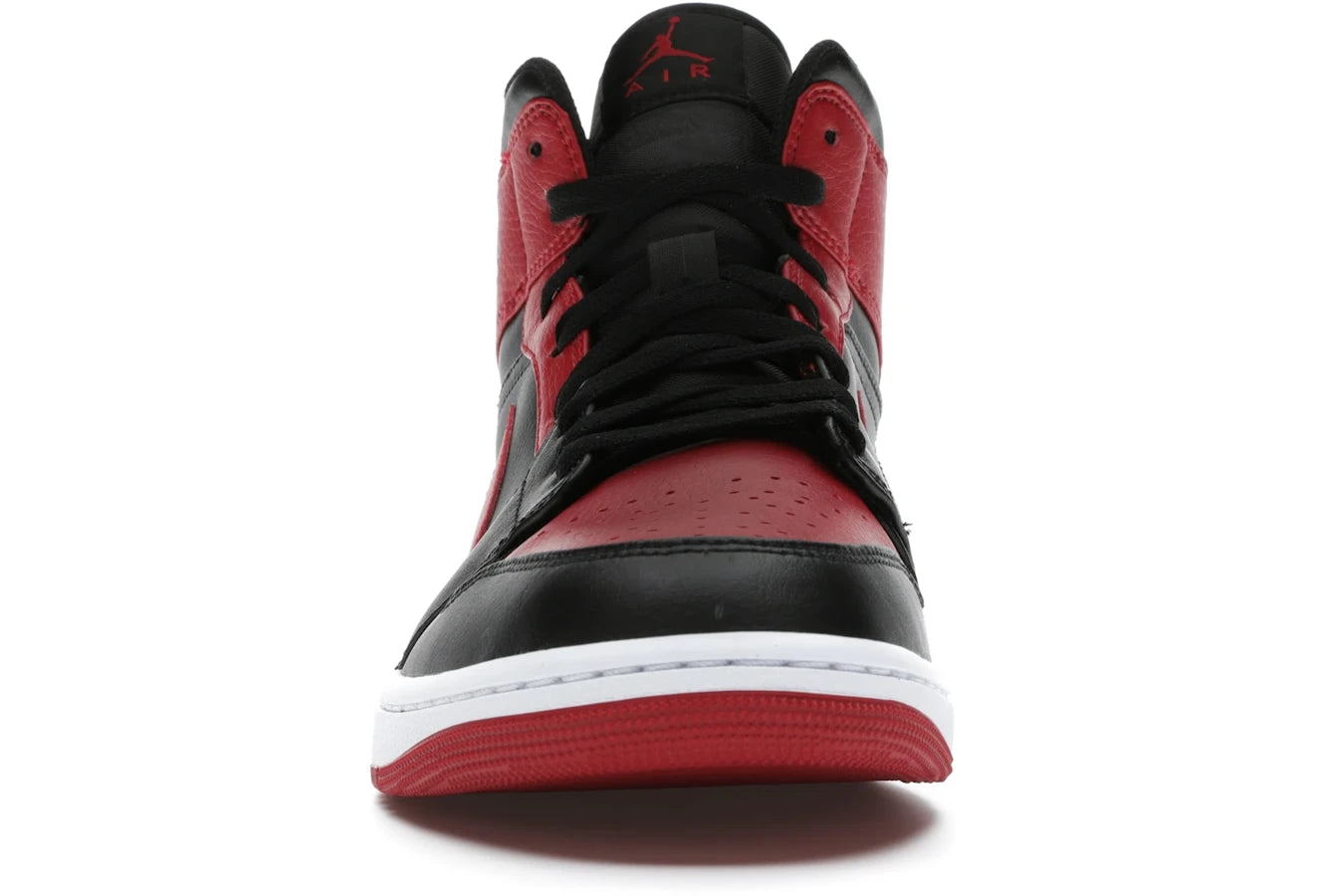 Air Jordan 1 Mid Banned