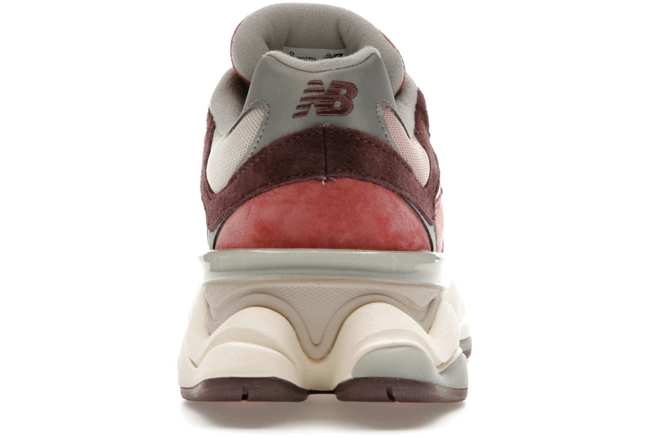 New Balance 9060 Cherry Blossom