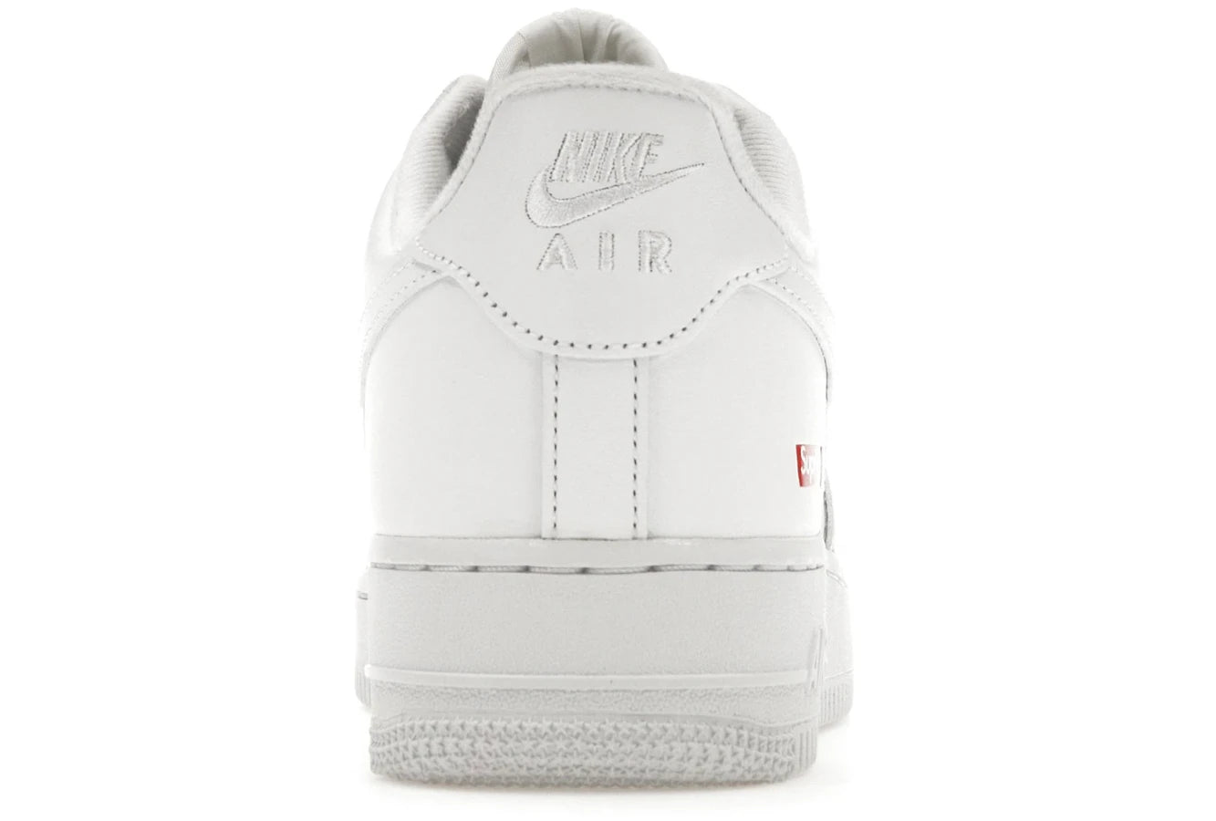 Nike Air Force 1 Low Supreme White
