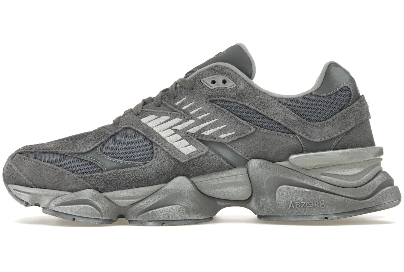 New Balance 9060 Magnet