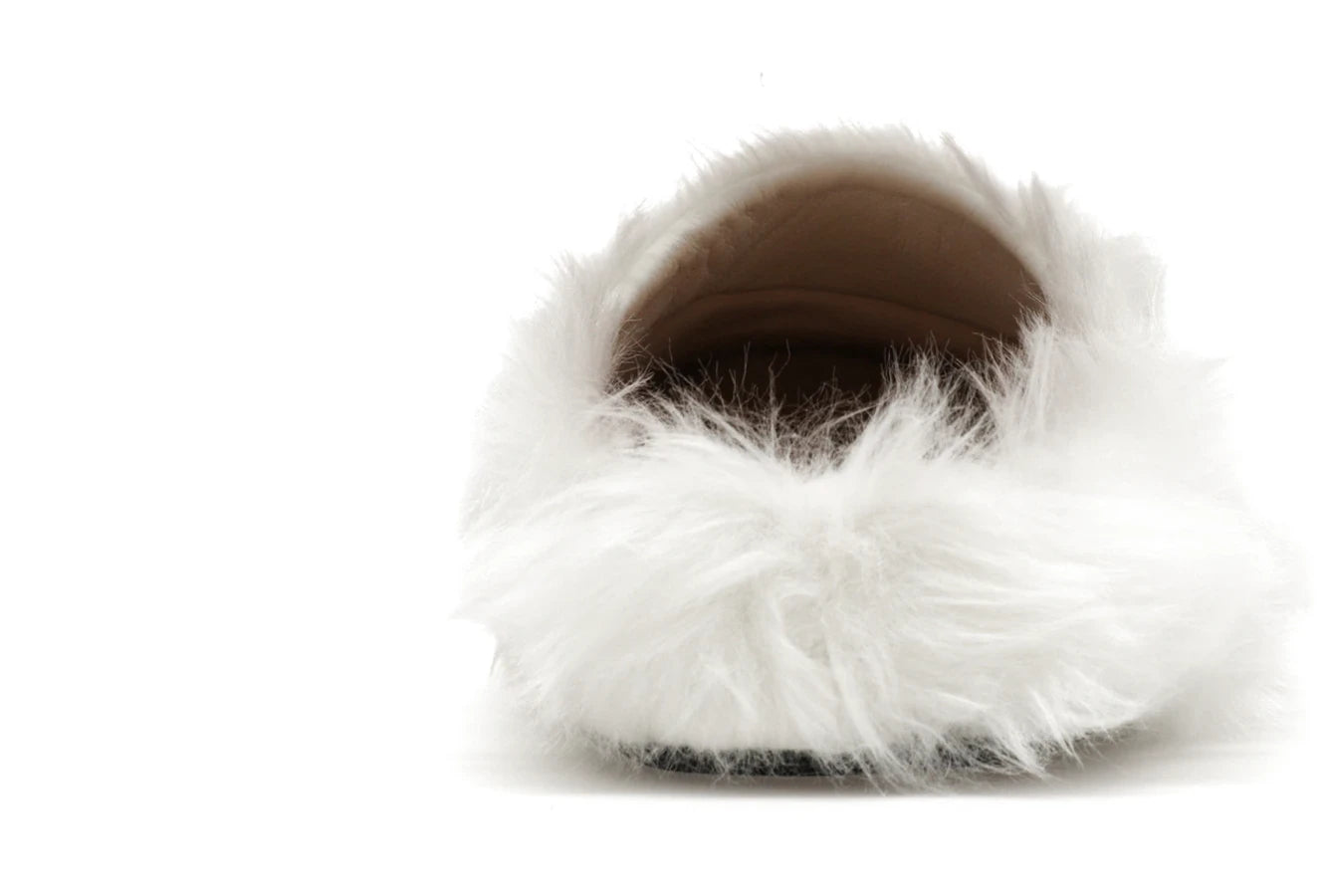 Bravest Studios Bear Claw Mule White