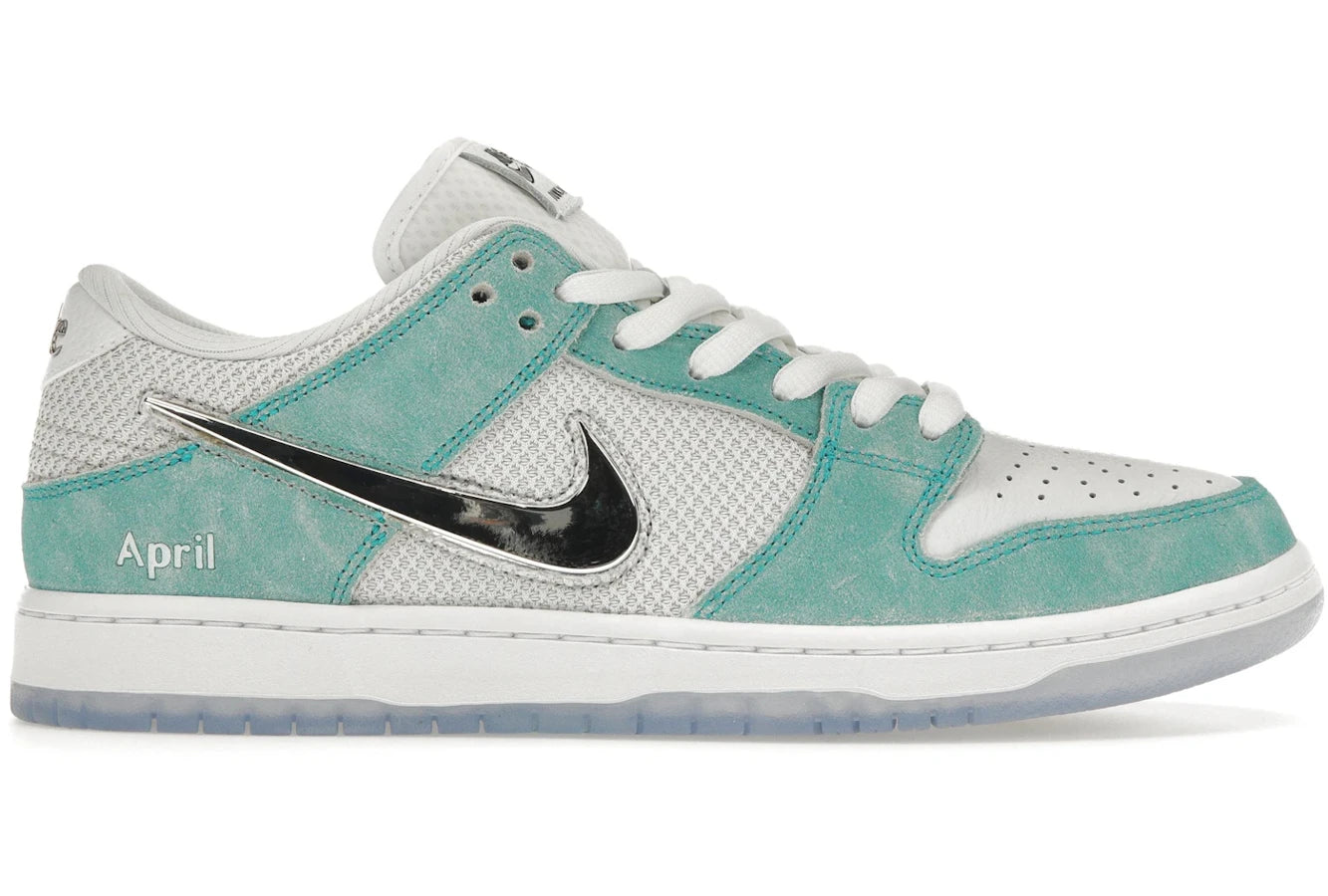 Nike SB Dunk Low April Skateboards 