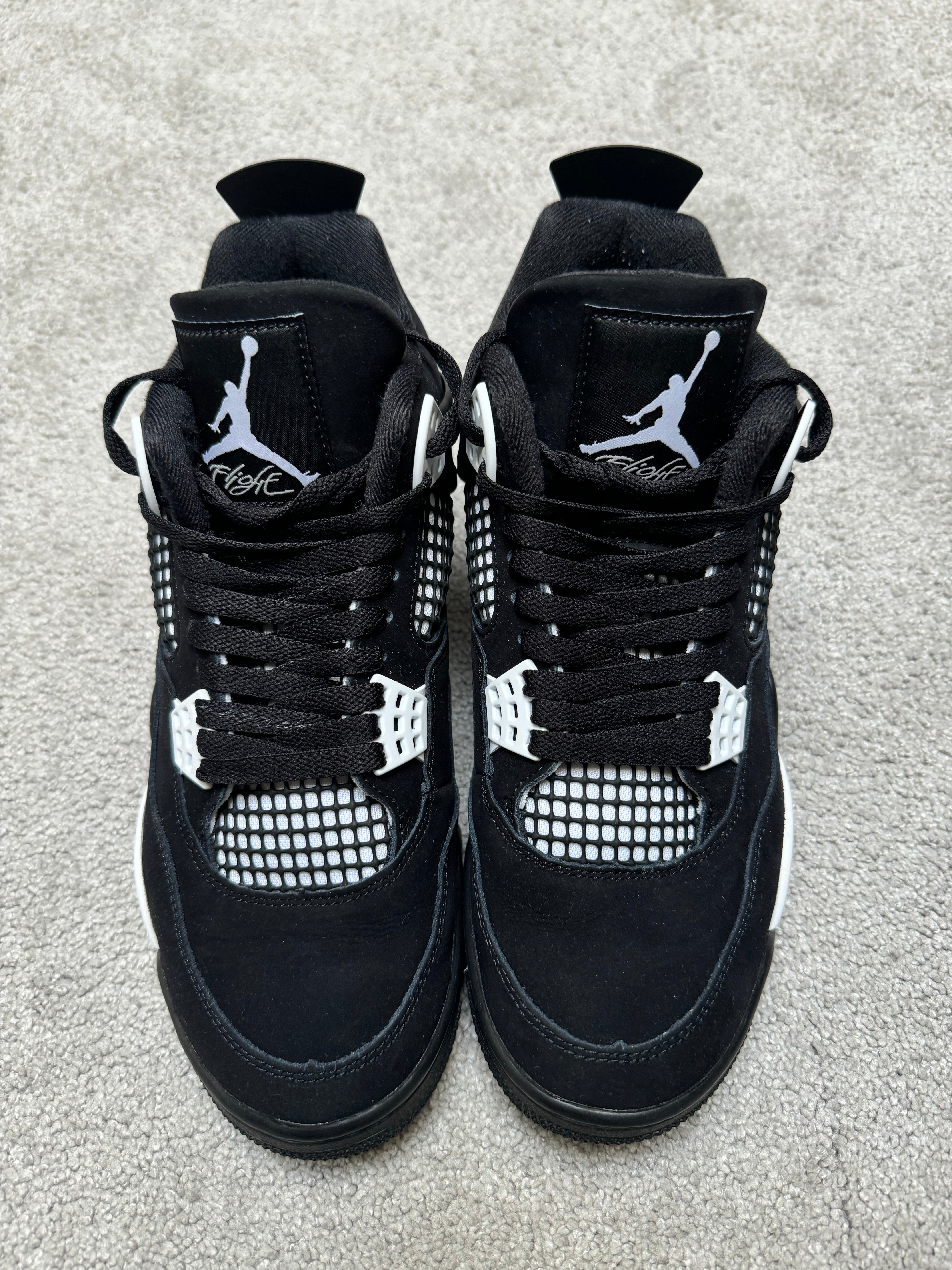 Jordan 4 White Thunder (EU 42,5)