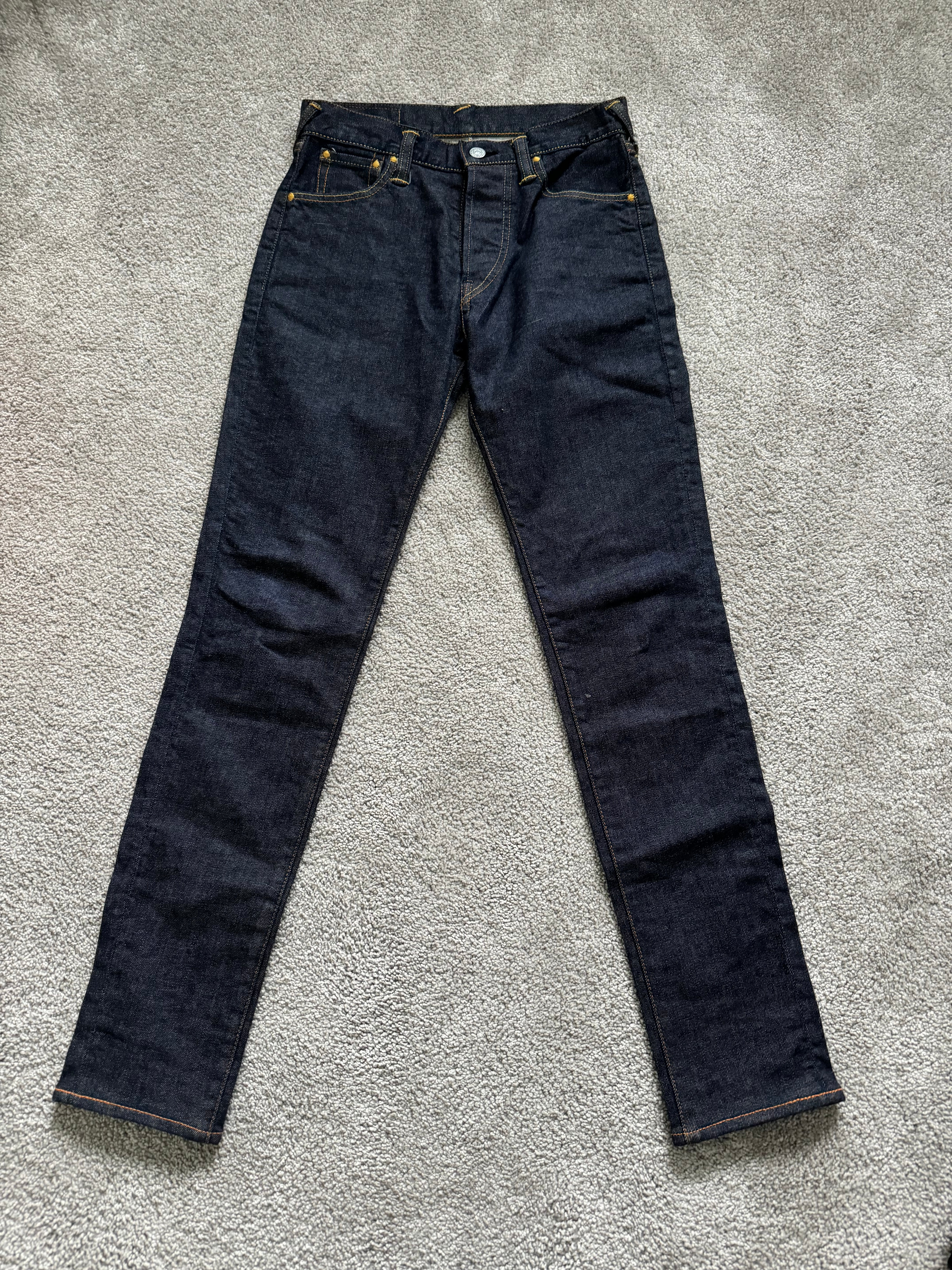 Evisu Jeans (W29)