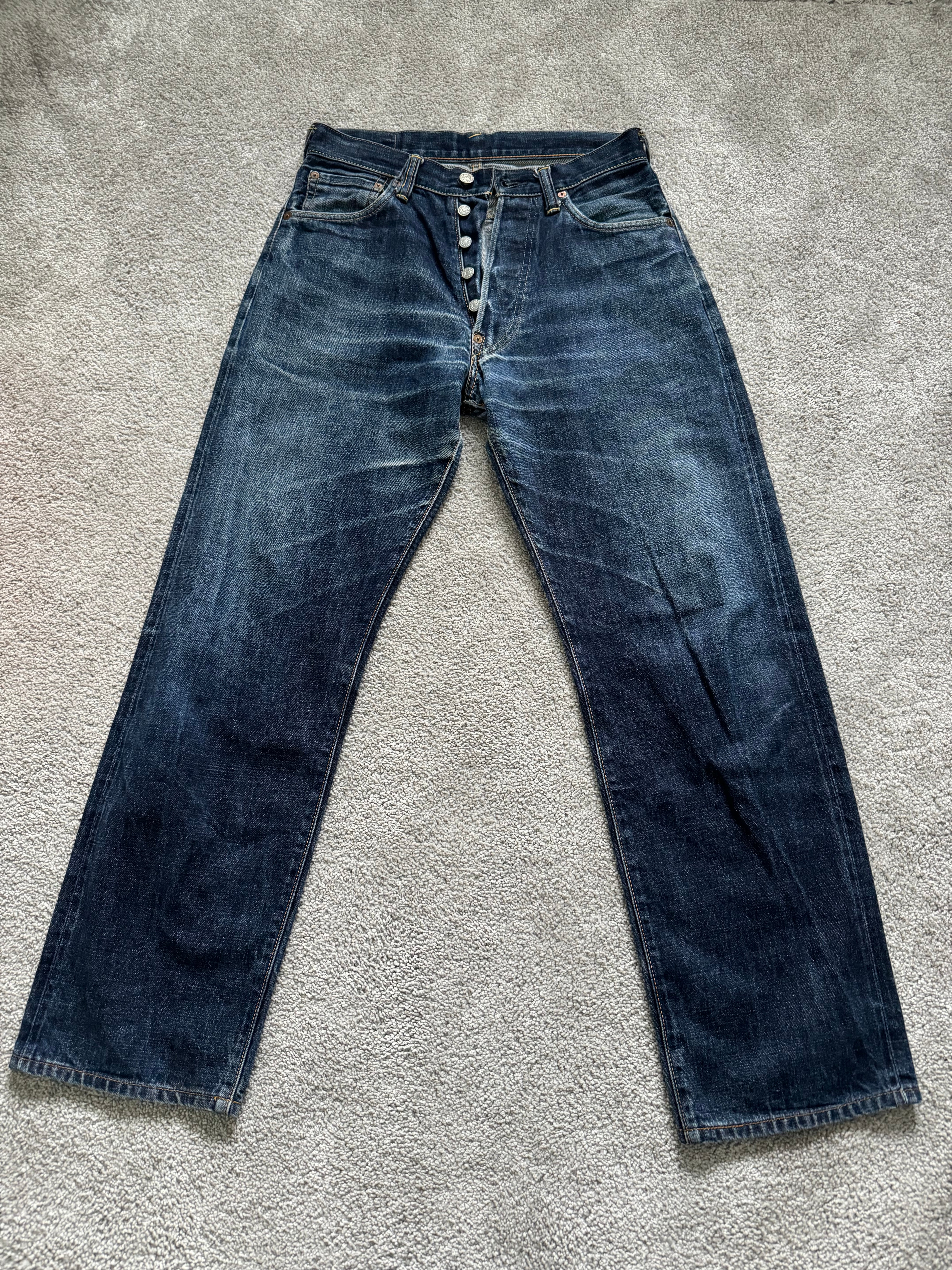 Evisu Jeans (W29)