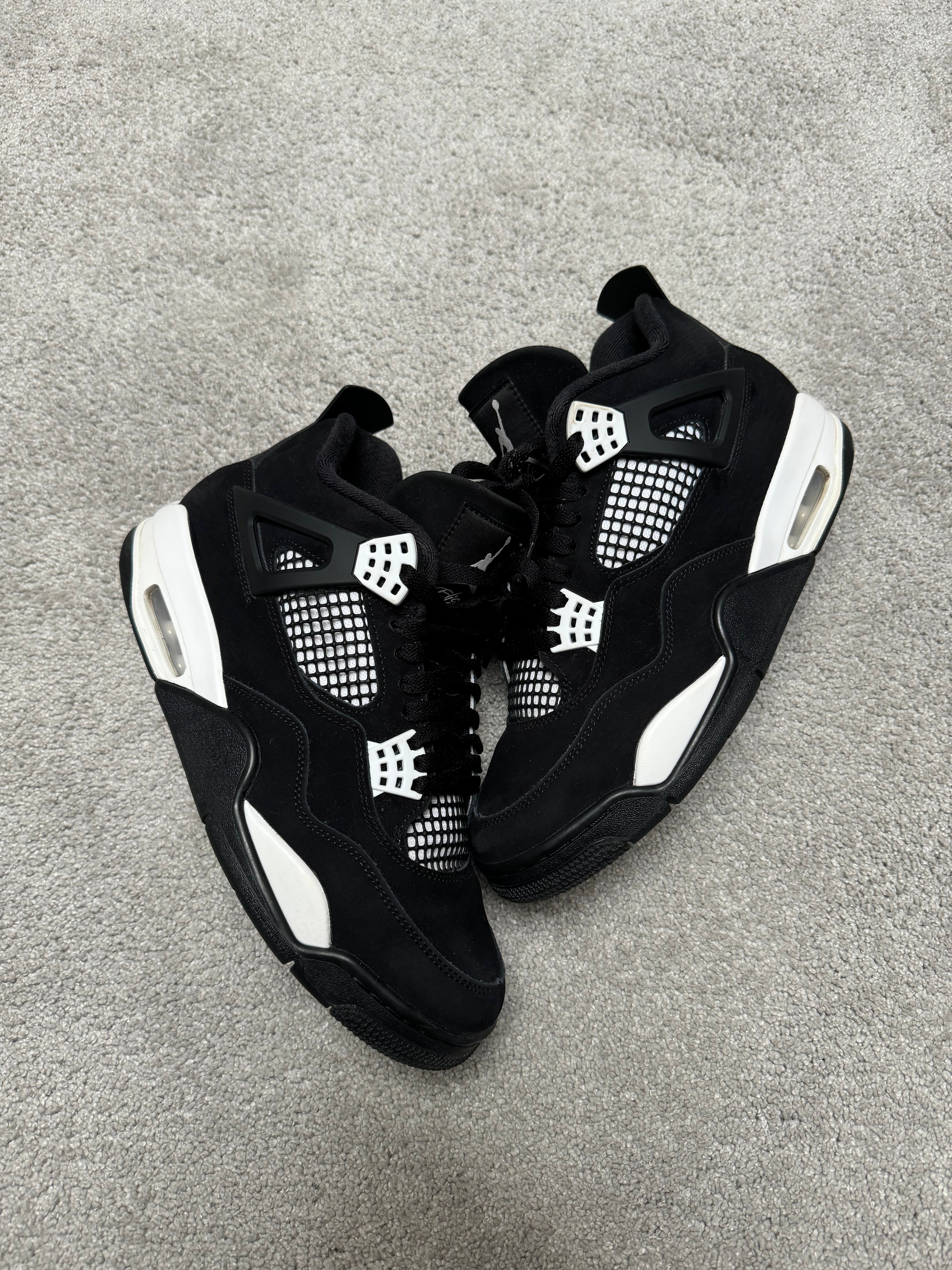 Jordan 4 White Thunder (EU 44)