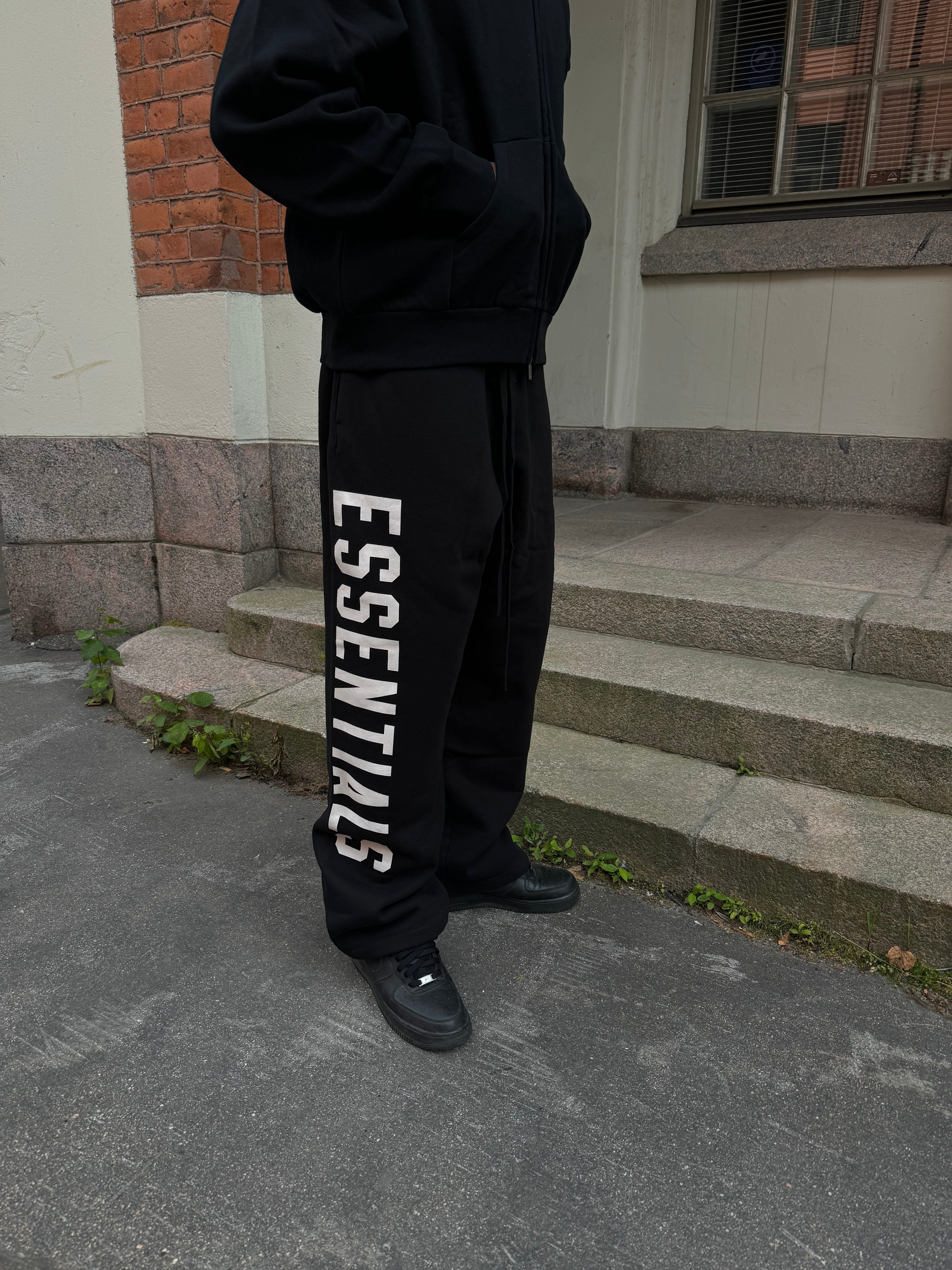 Fear of God Essentials Lounge Sweatpants Black