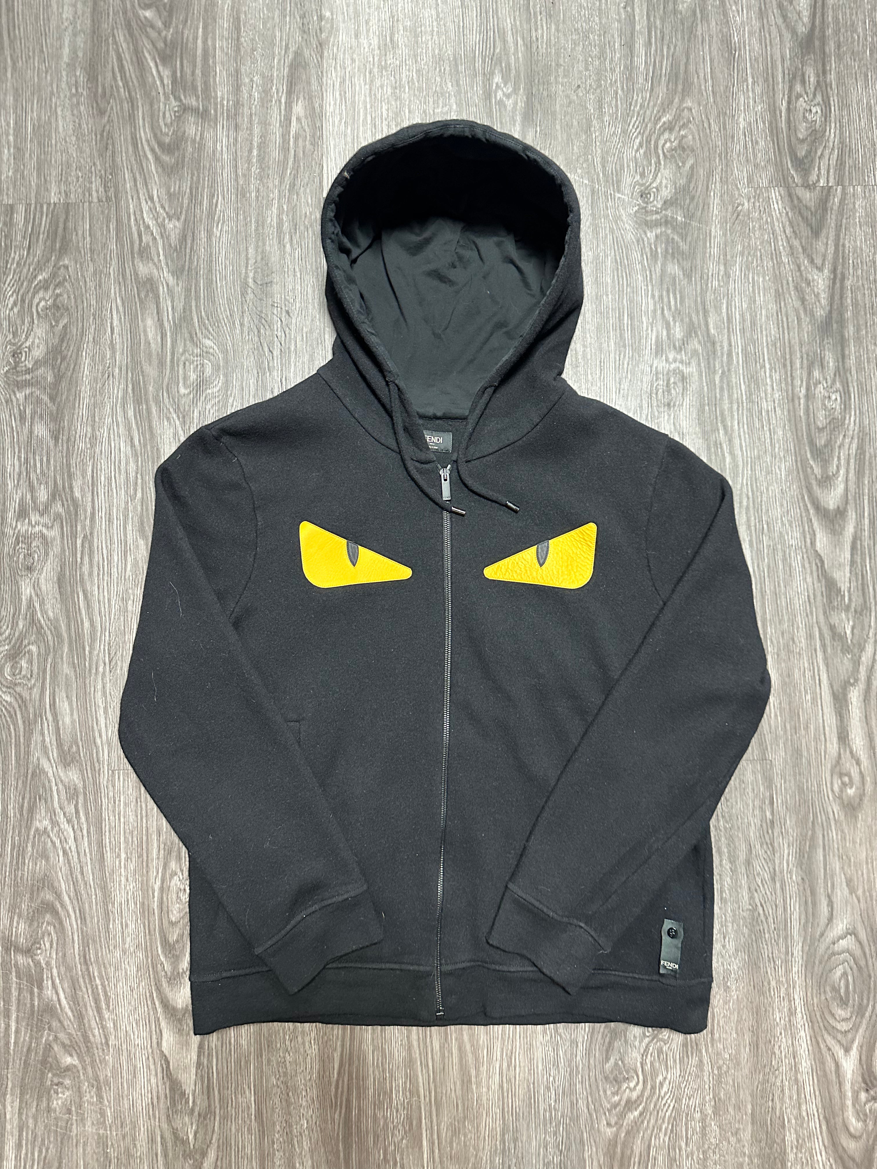 Fendi Zip-Up Hoodie (Fittaa M)