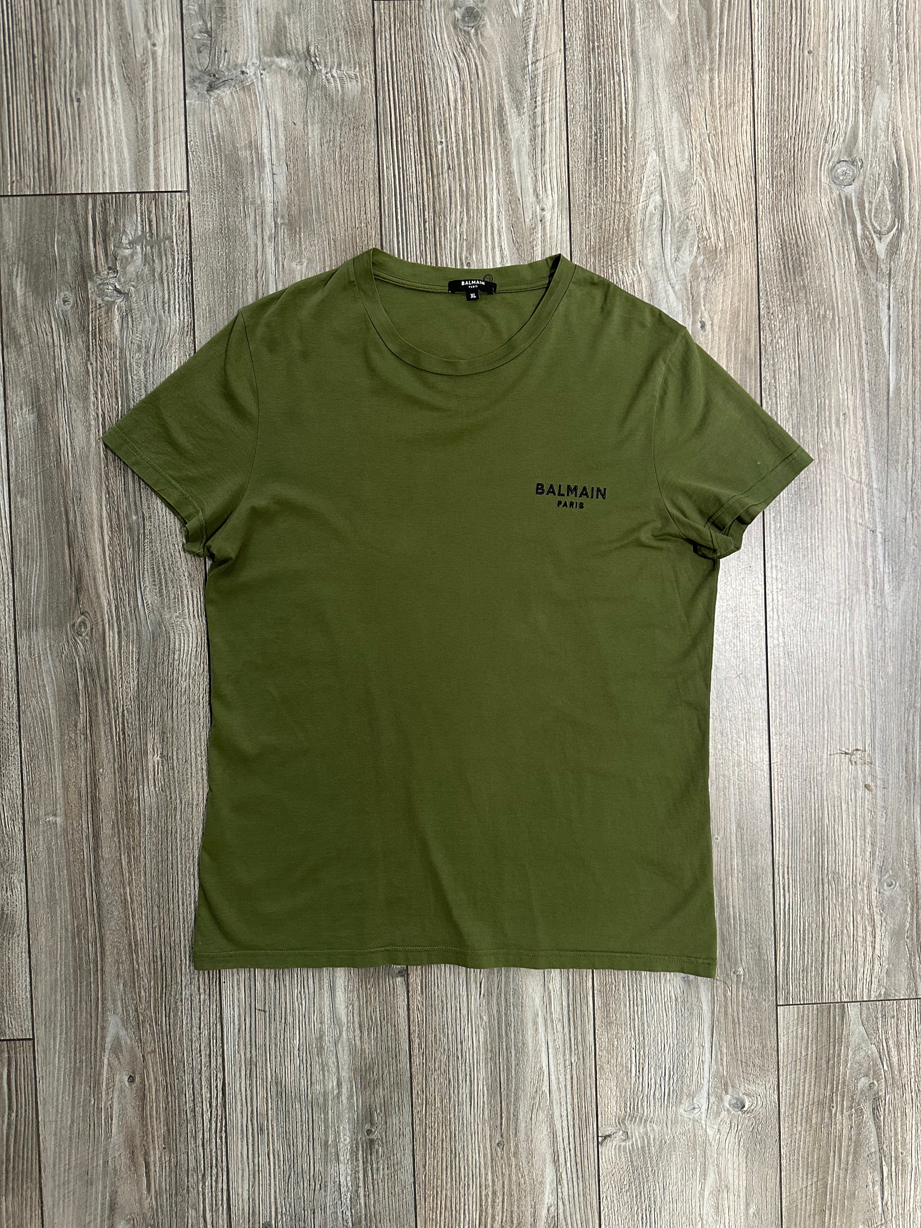 Balmain Paris T-Shirt (Fittaa M)