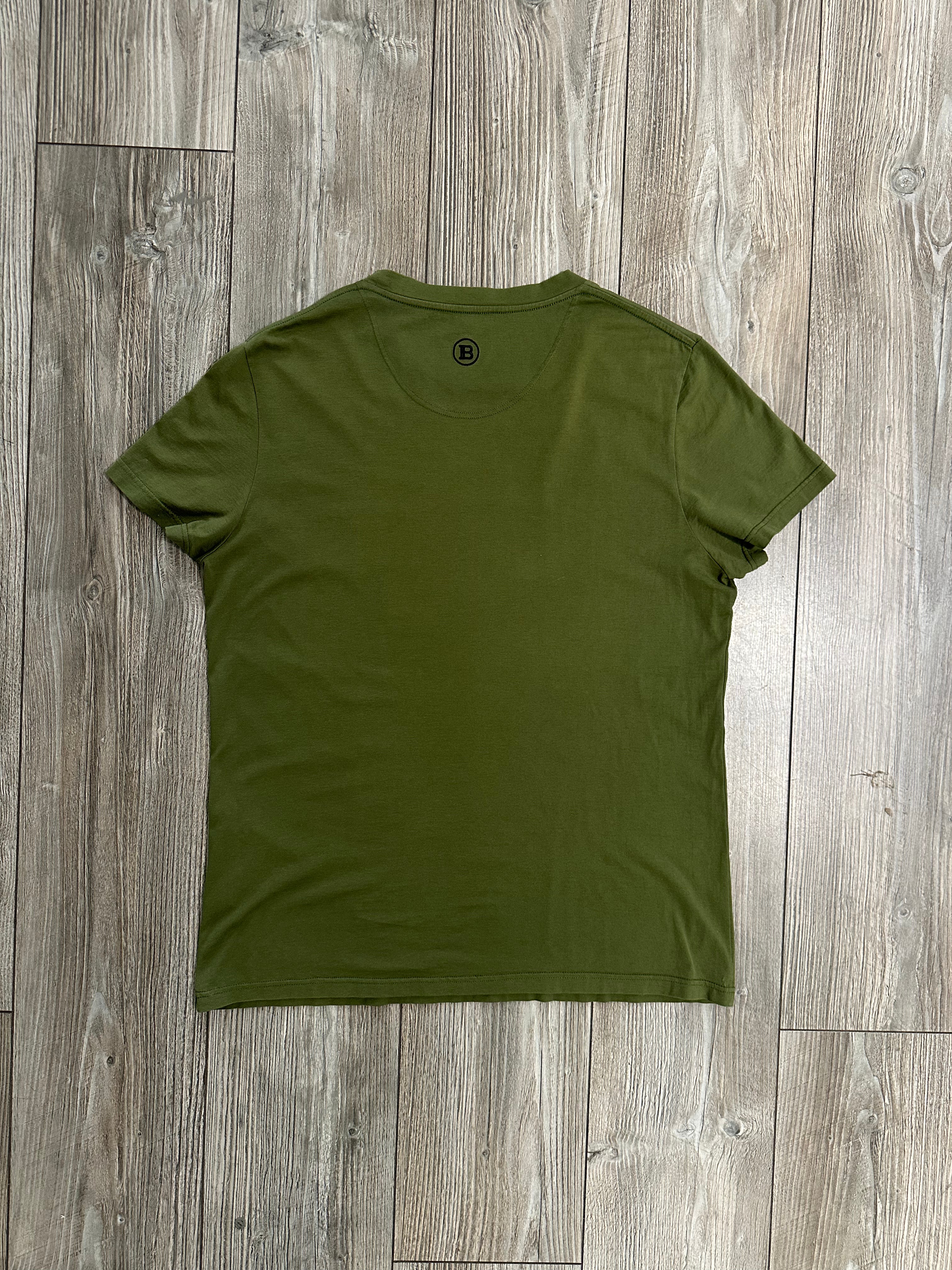 Balmain Paris T-Shirt (Fittaa M)