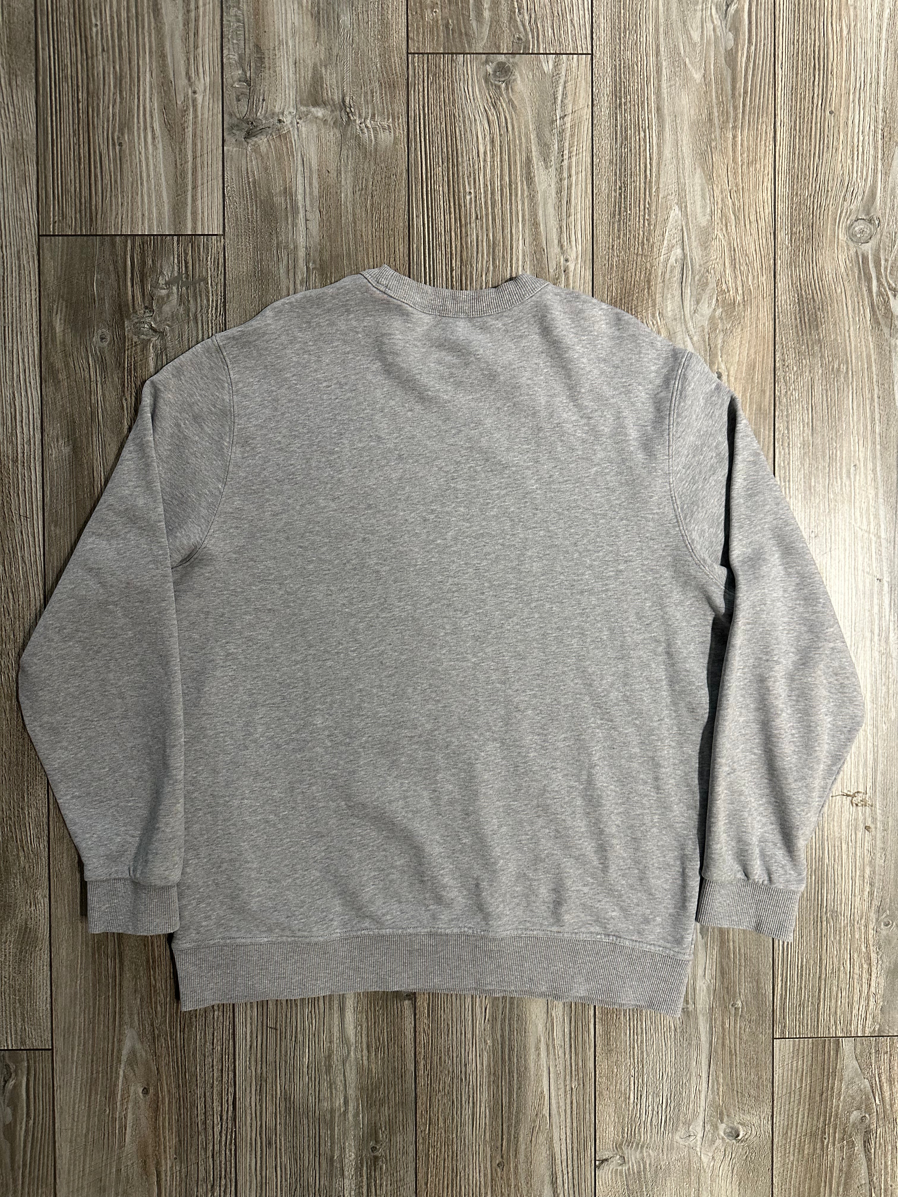Burberry Sweater (Fittaa L)