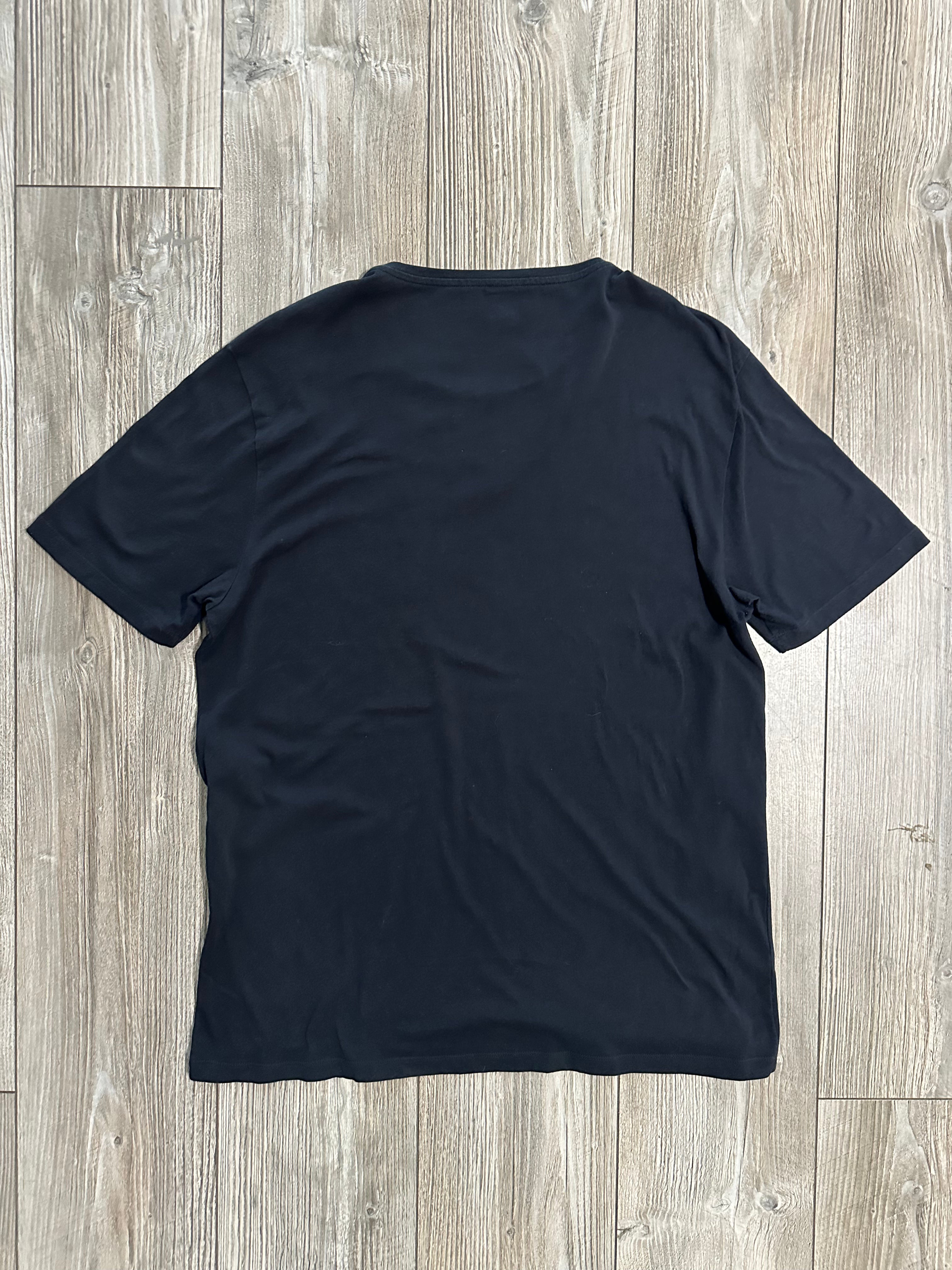 Gucci T-Shirt (Fittaa L)