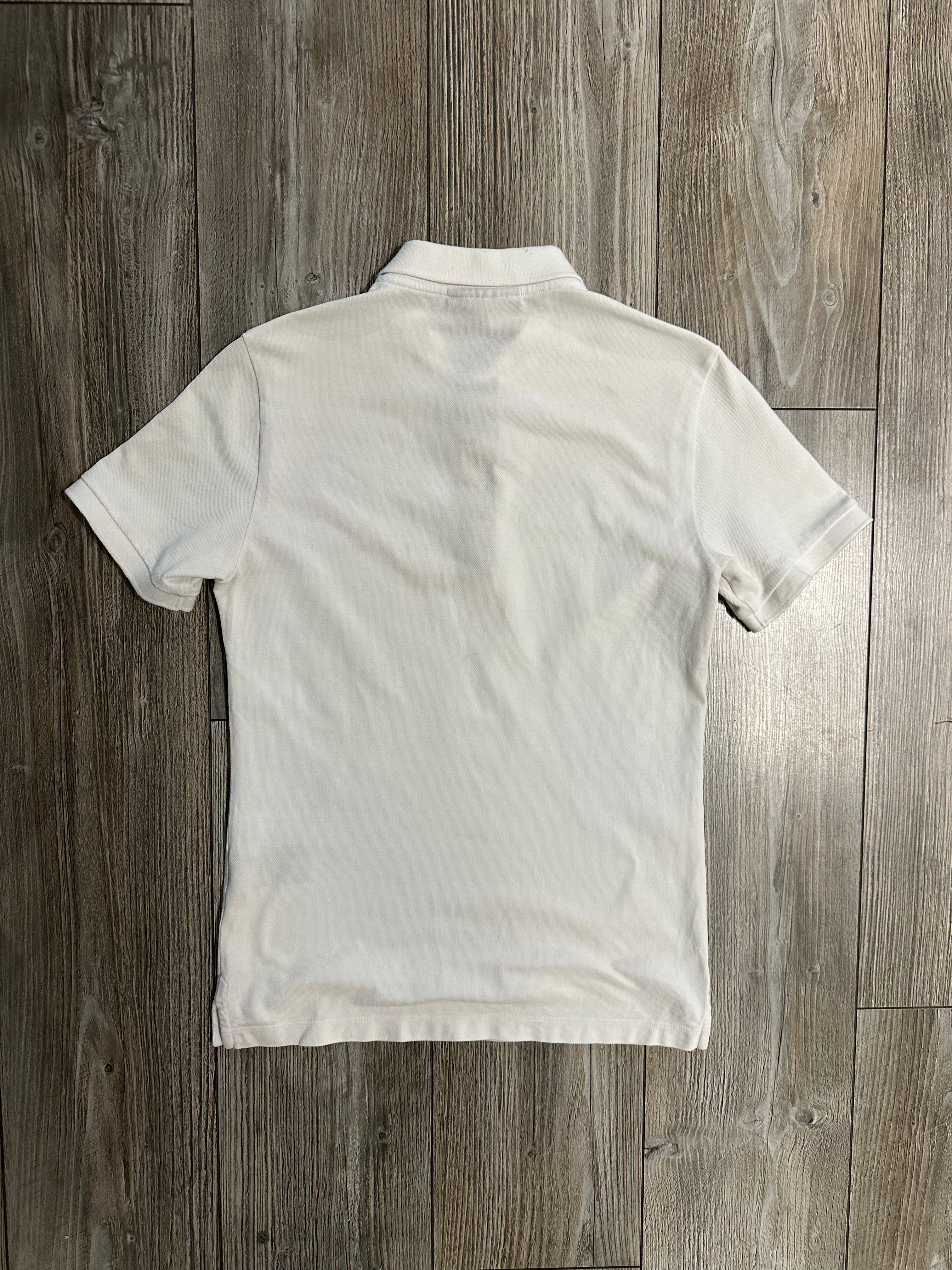 Burberry T-Shirt (Fittaa XS)