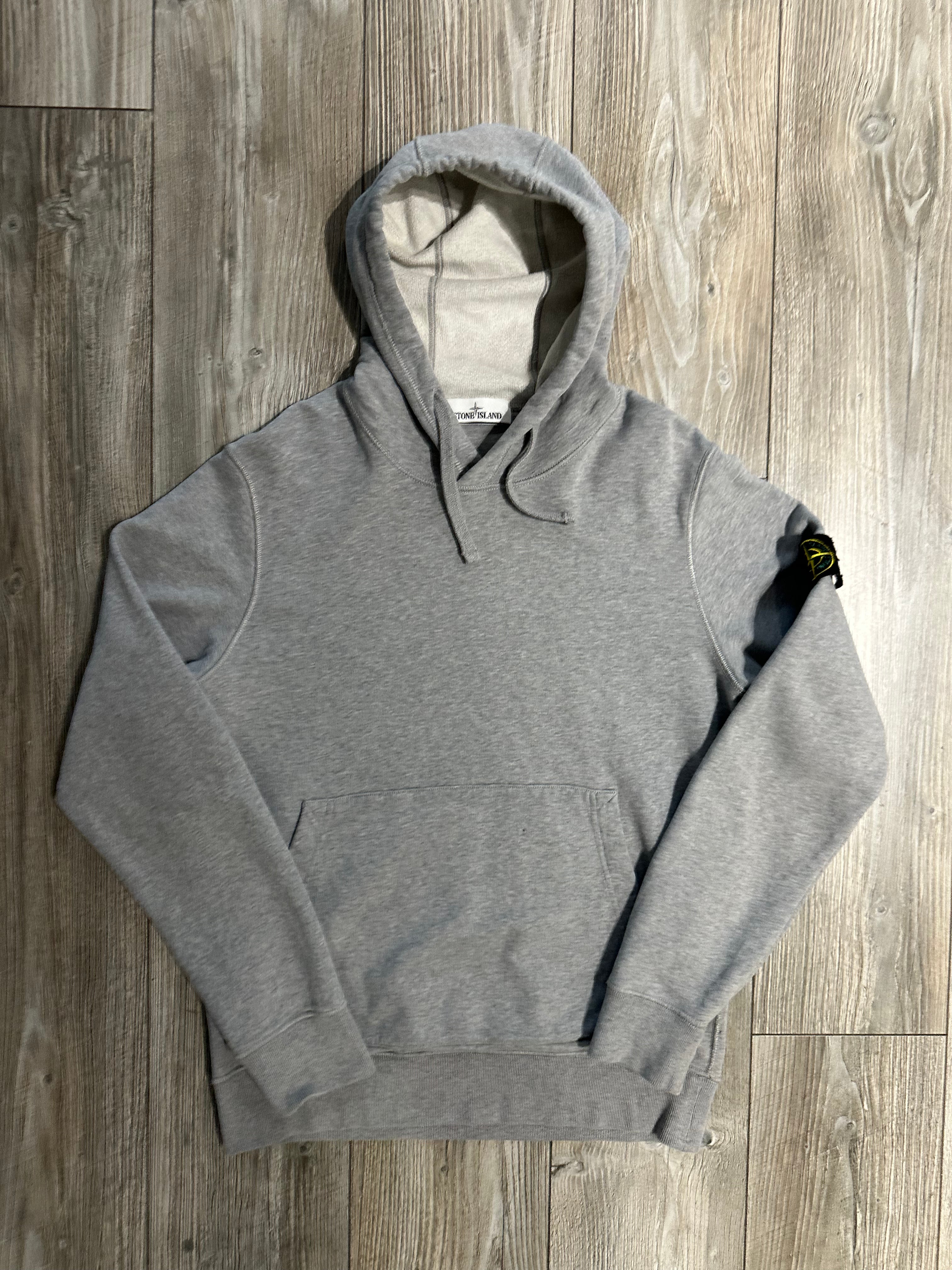 Stone Island Hoodie (Fittaa M)