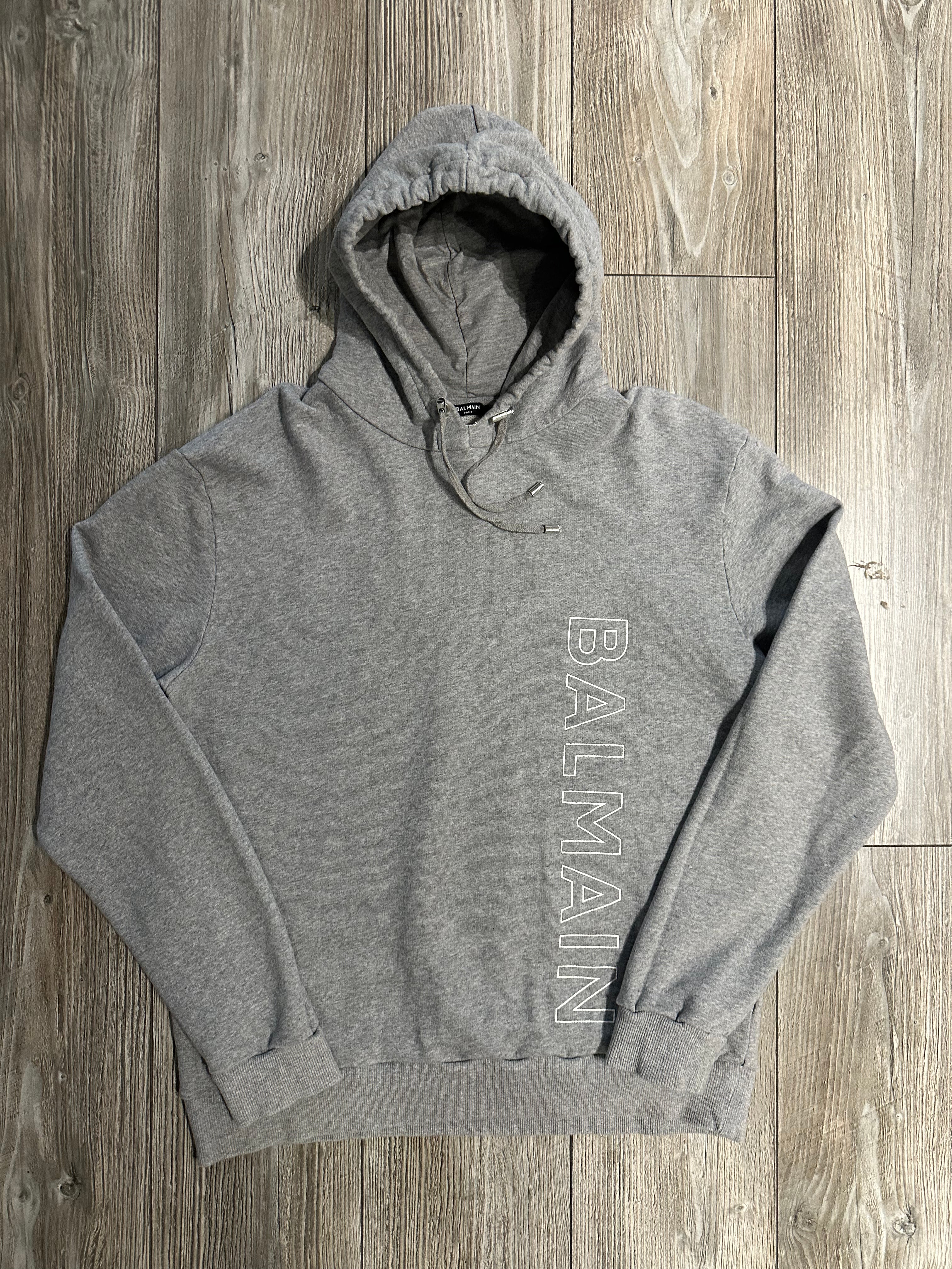 Balmain Hoodie (Fittaa M)