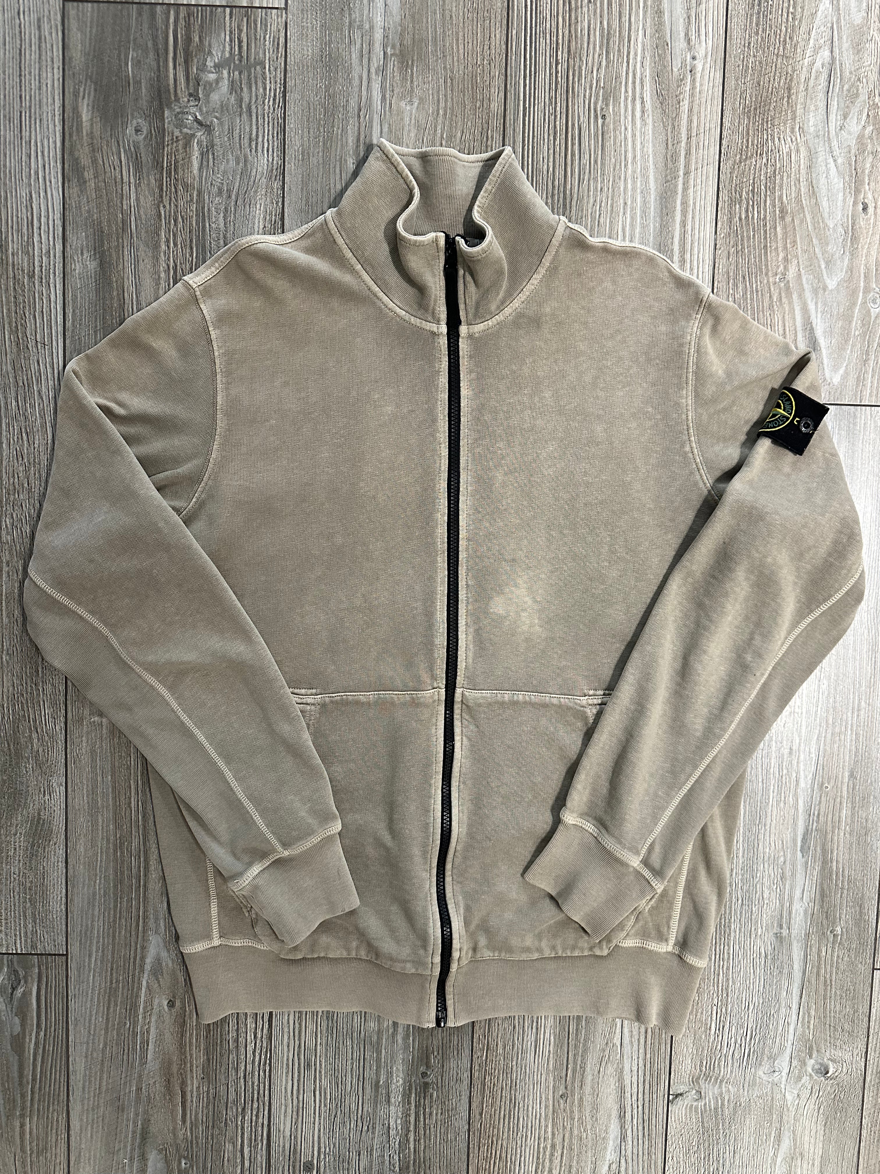 Stone Island Sweater (Fittaa XL)