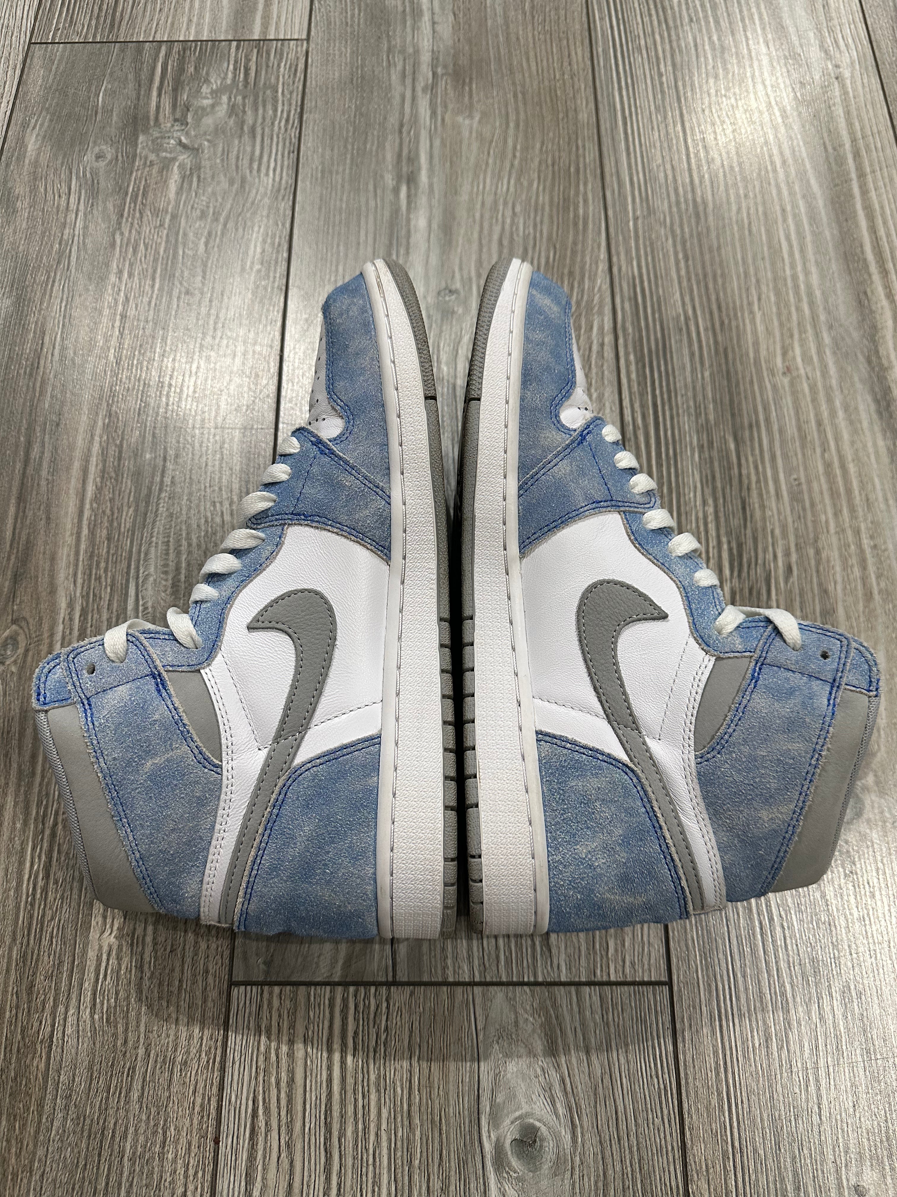 Jordan 1 High Hyper Royal (EU 44)